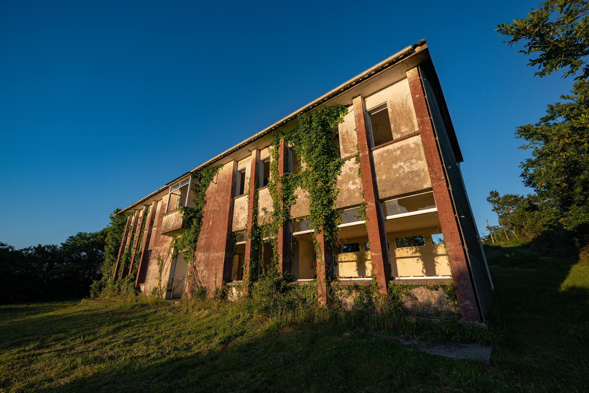 DSC01583-web1282x1922U60