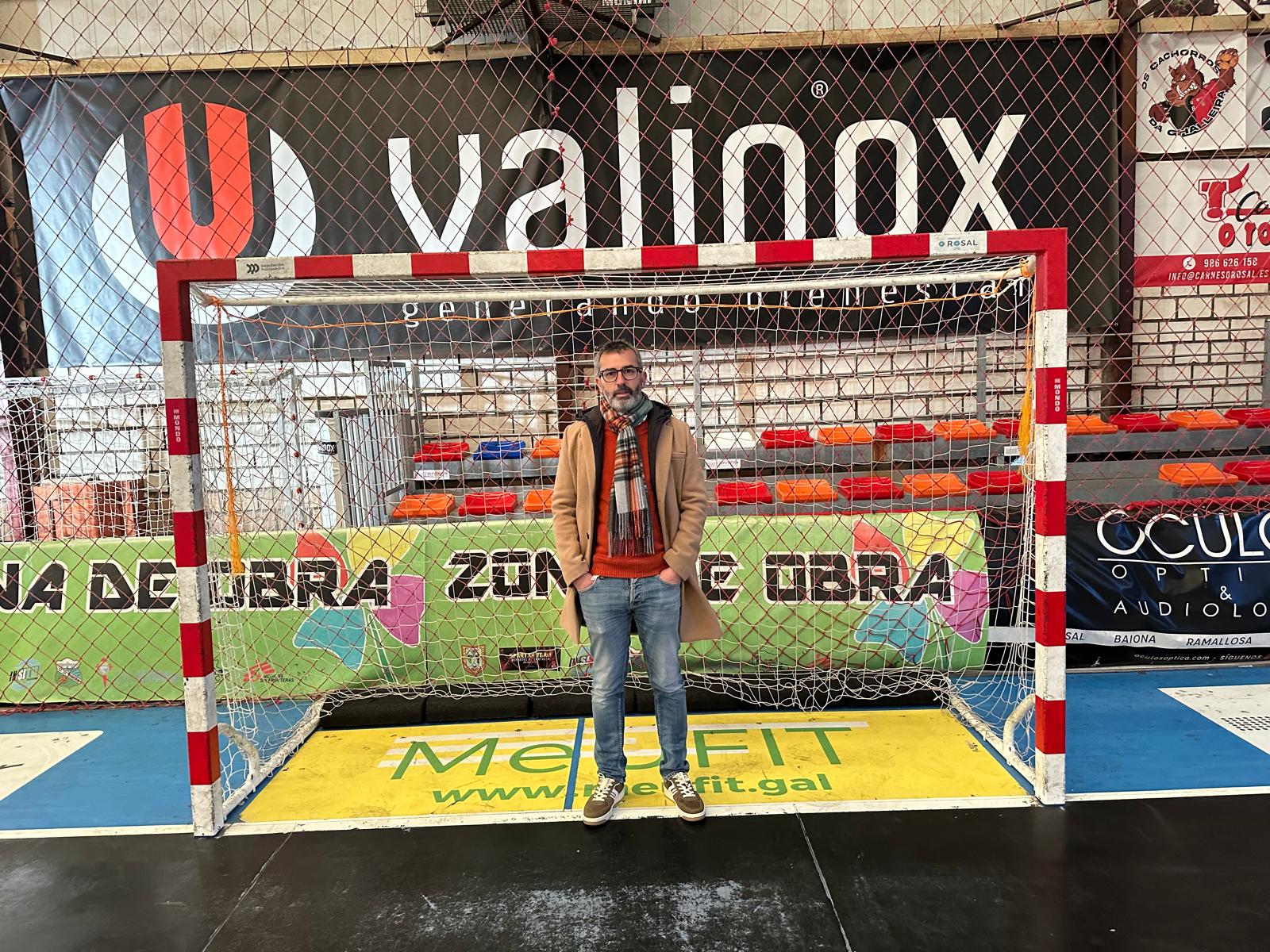 O Concello mellora as instalacioìns deportivas coa renovacioìn das porteriìas da Mata e do pavilloìn municipal 02