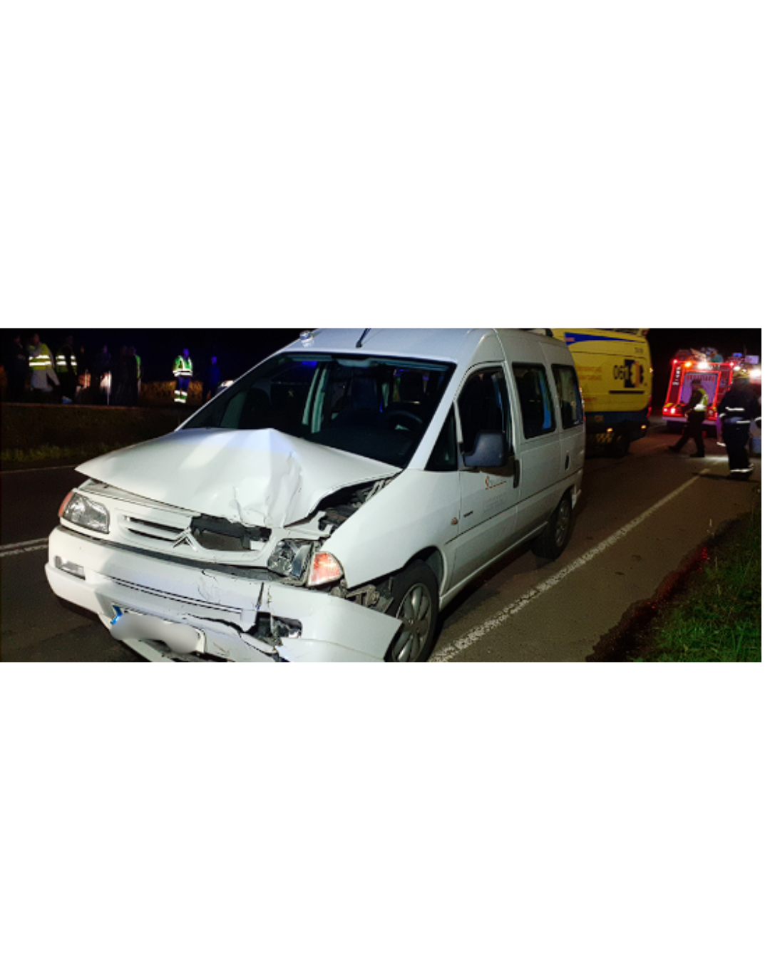 furgoneta accidente Carballo