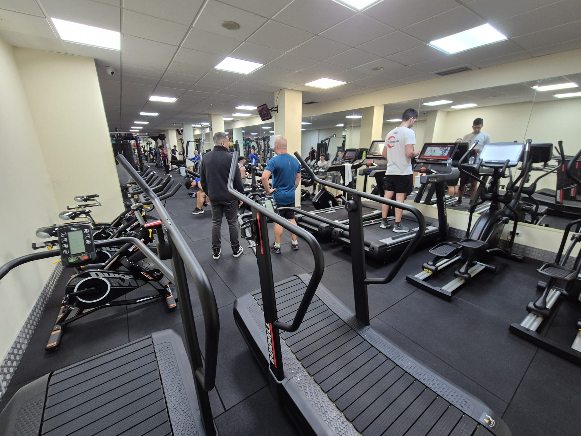 sala_fitness_carballo_calero 3