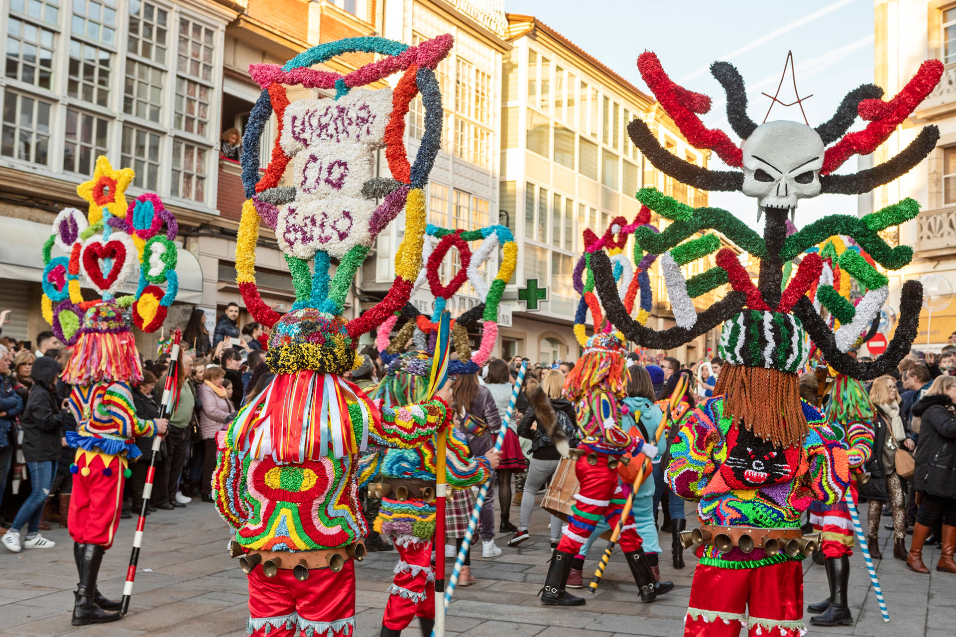 FESTAS DE GALICIA ENTROIDO