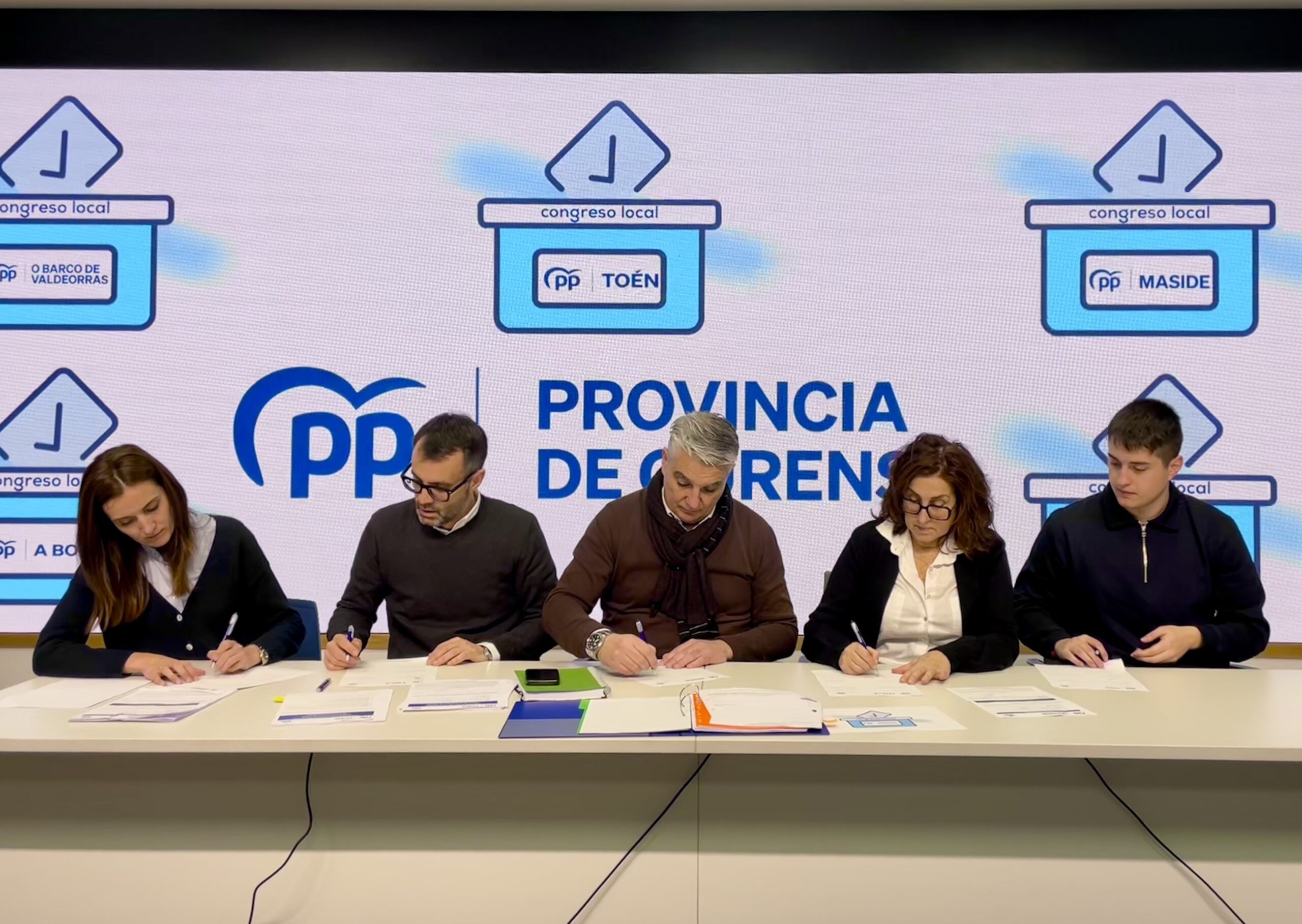 Foto Comision organizadora congresos locales PPdeOU_1