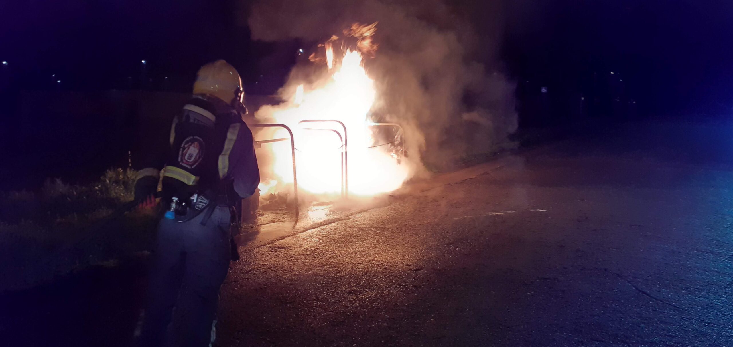 Incendio contedores Carballo 1