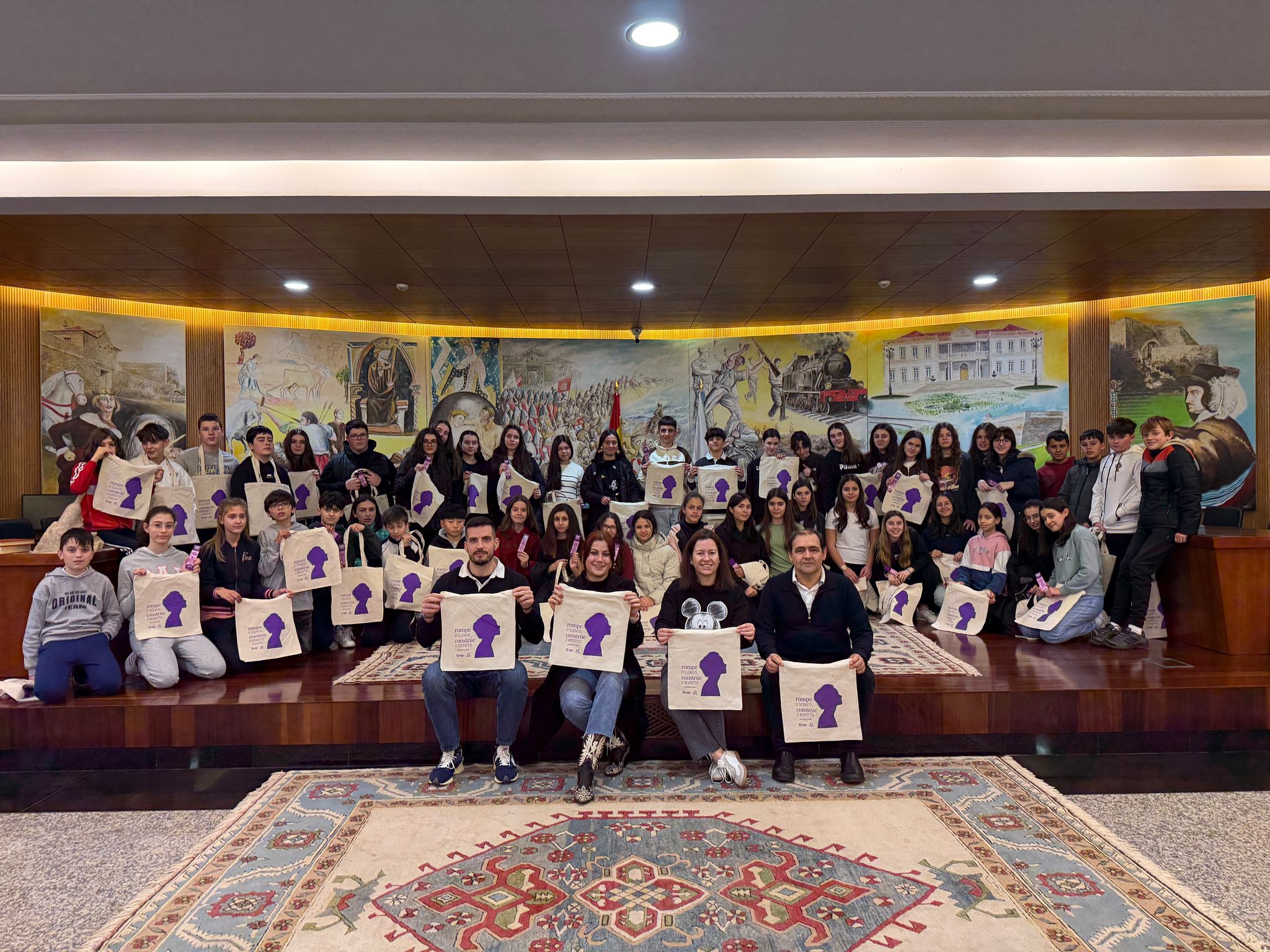 10-03-25_XIV Concurso de Slogans Violencia 1