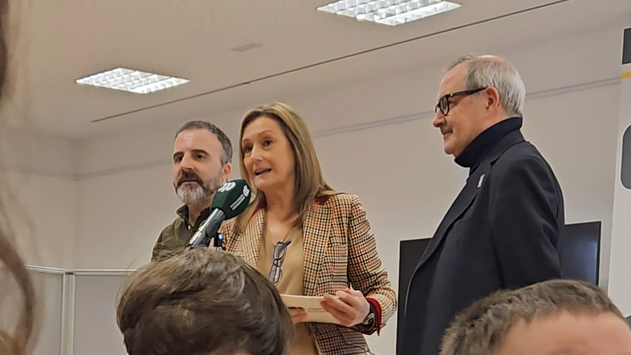 20250311_luisa sanchez_biblioteca galactica