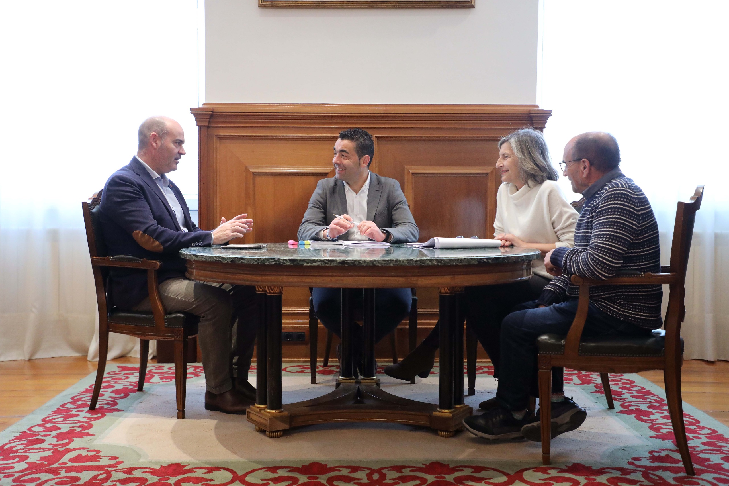 20250317_LuisLopez_ReunionAlcaldeBueu