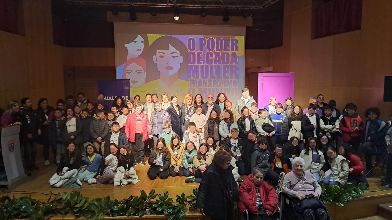 Acto institucional 8M