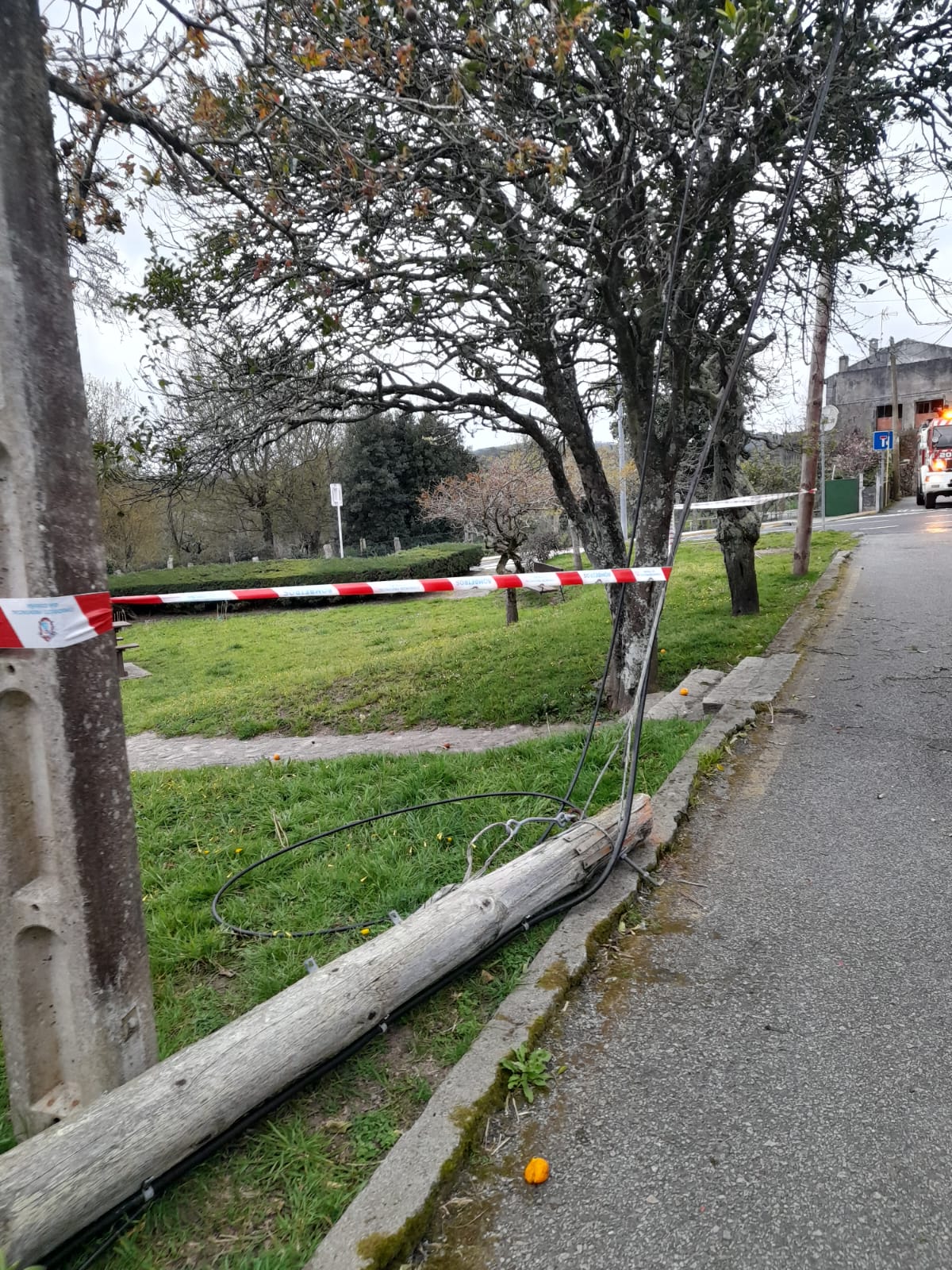 CCIA CORUNA – RETIRADA POSTE A POBRA DO CARAMIÑAL (2)