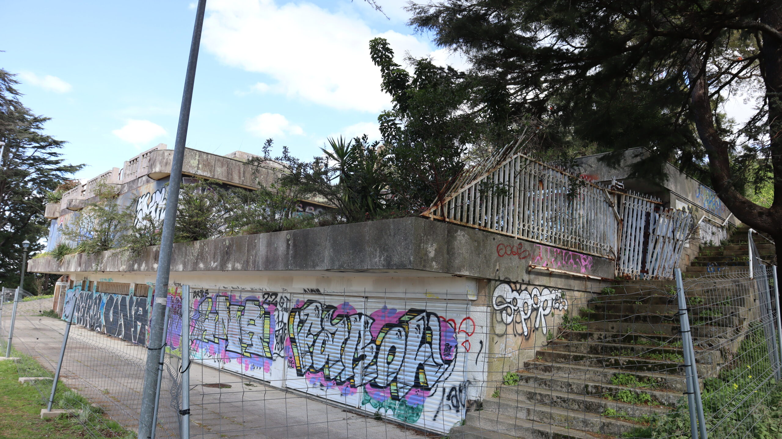 Foto_Estado abandono Mirador Castro