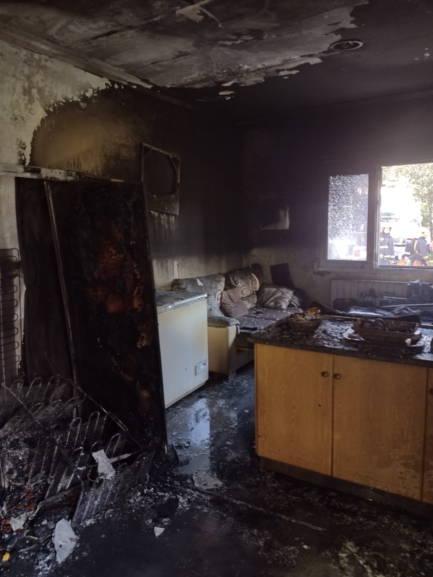 Incendio Cociña en Teaño – Boiro 1 (1)