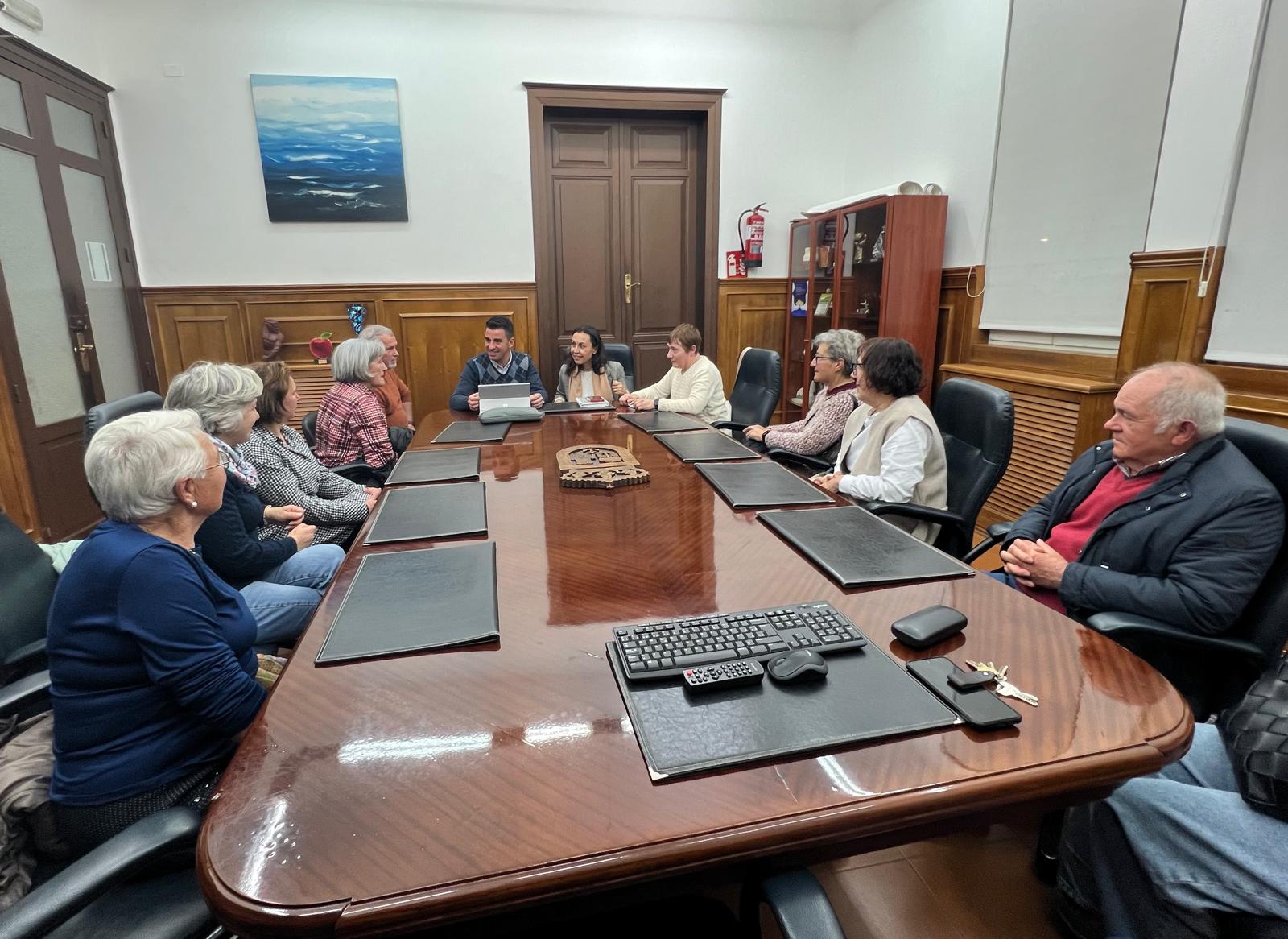 reunion veciños alborada