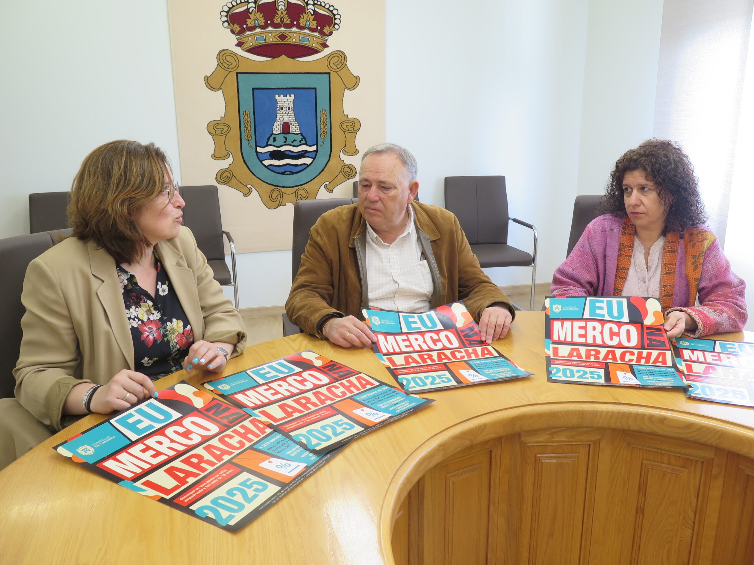 2025.04.30.- Presentación Eu merco na Laracha (1)