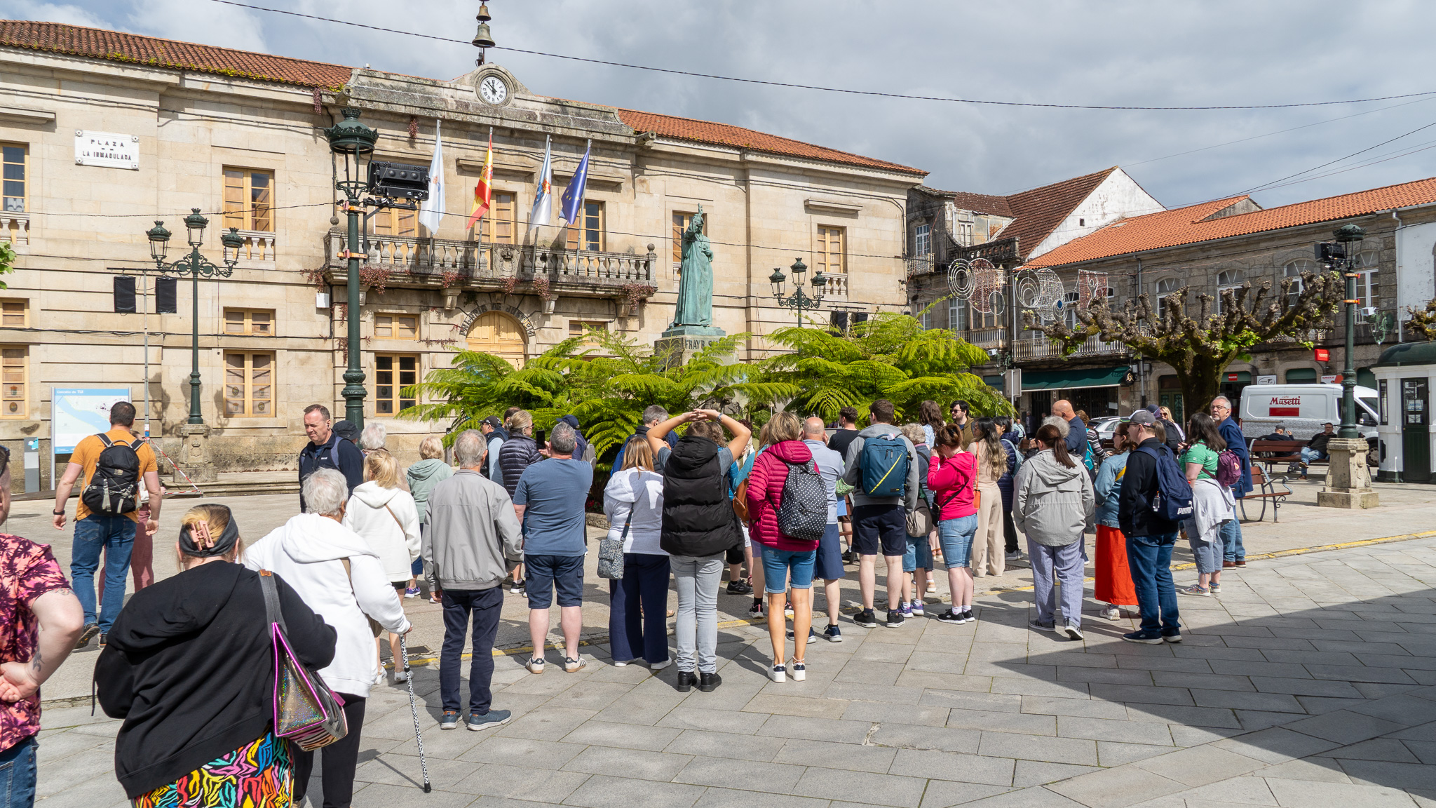 22042025 Grupo de visitantes hoxe en Tui