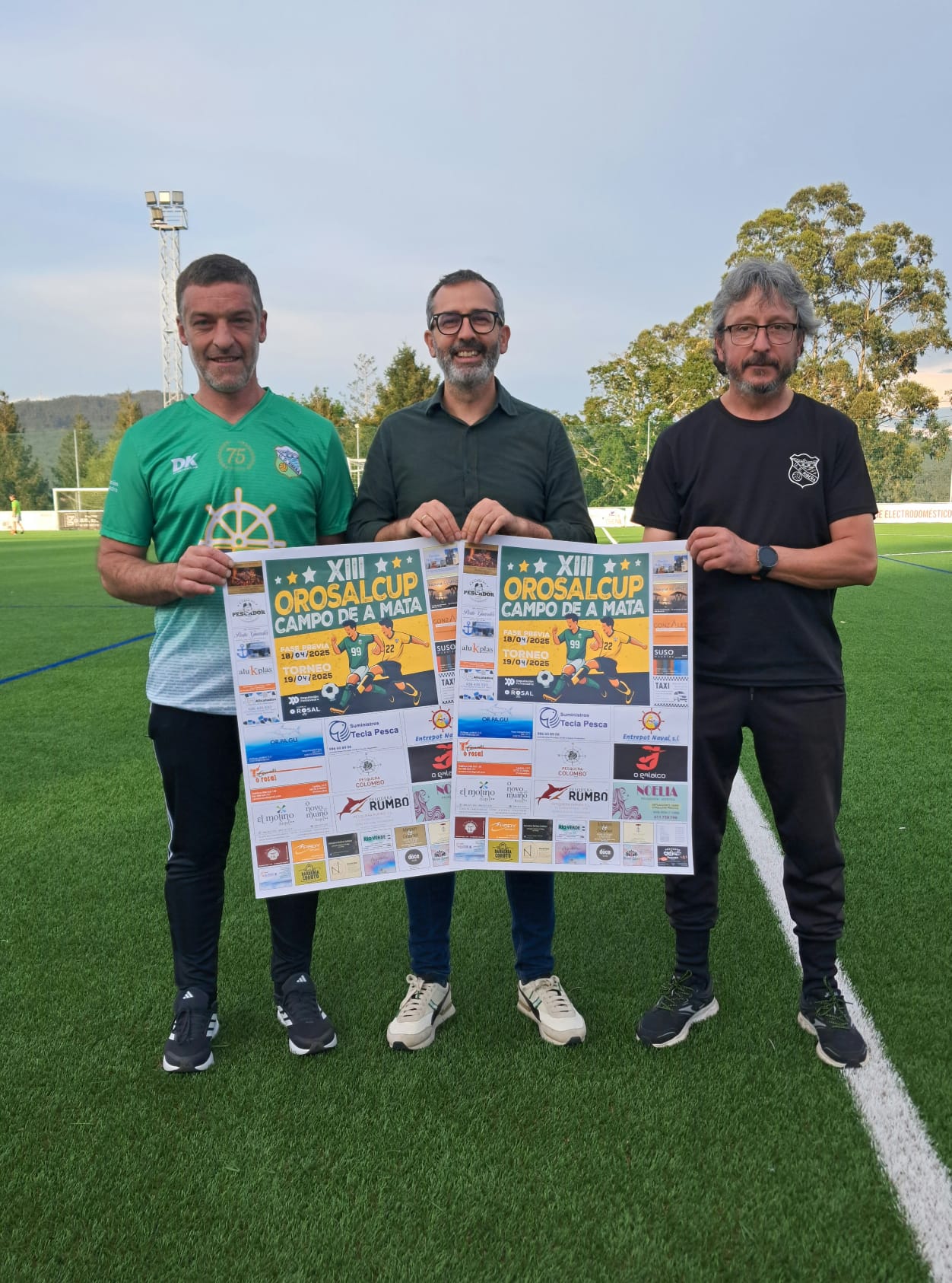 A Mata conveìrtese na capital do fuìtbol base con maìis de 25o nenos participantes no XIII ORosalCup