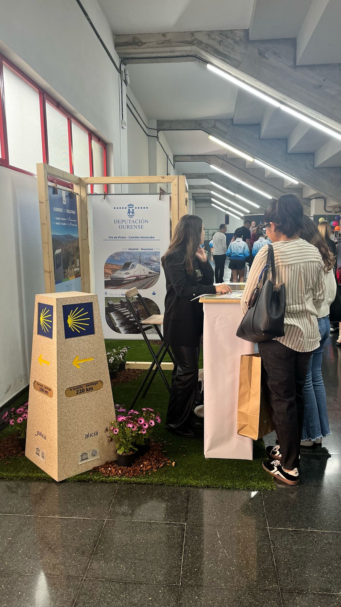 Expositor Vía Prata 2