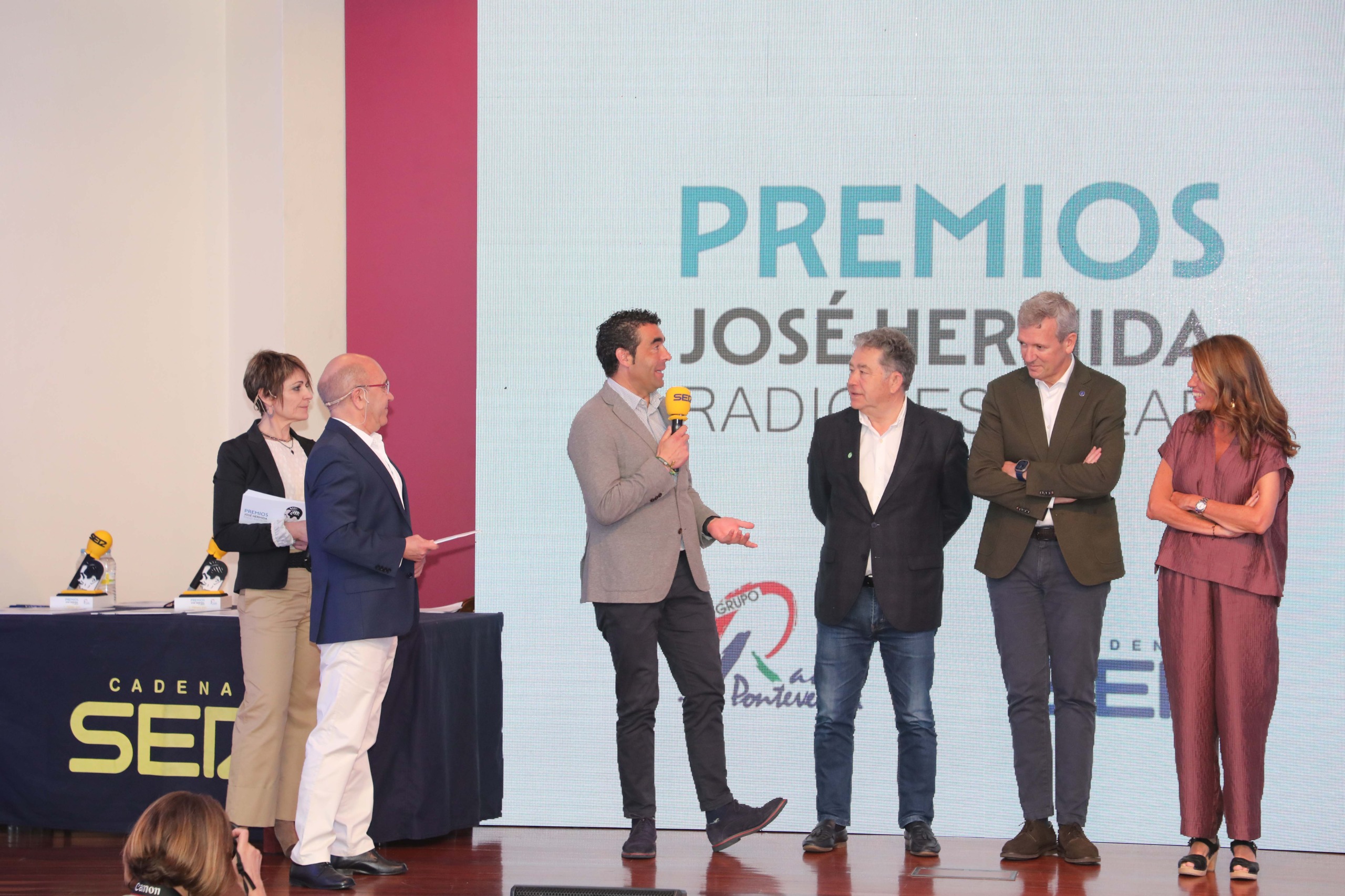 20250509_LuisLopez_PremiosRadioEscolar_REstevez (4)