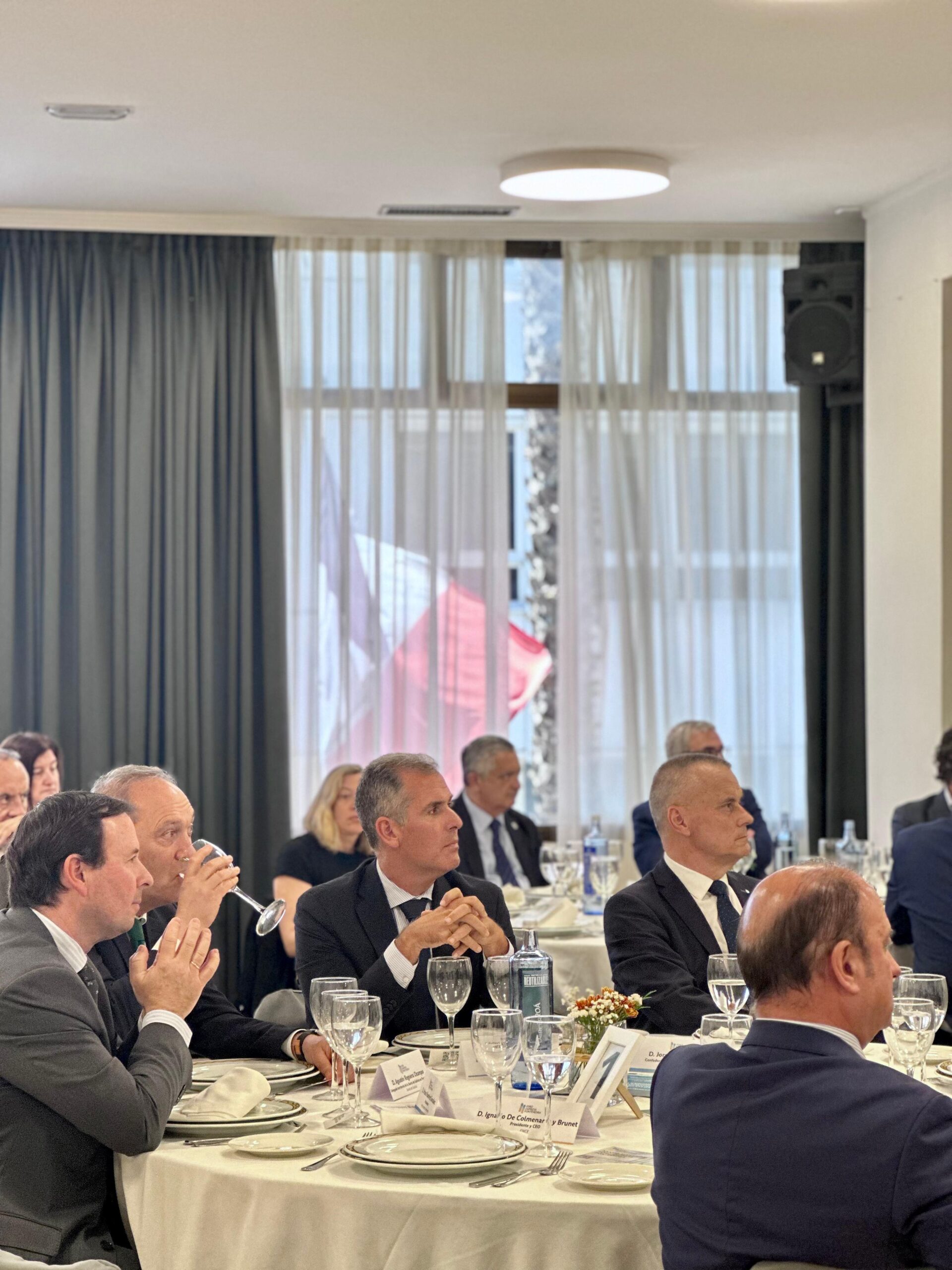 20250529_rafadominguez_foroempresa1 (1)