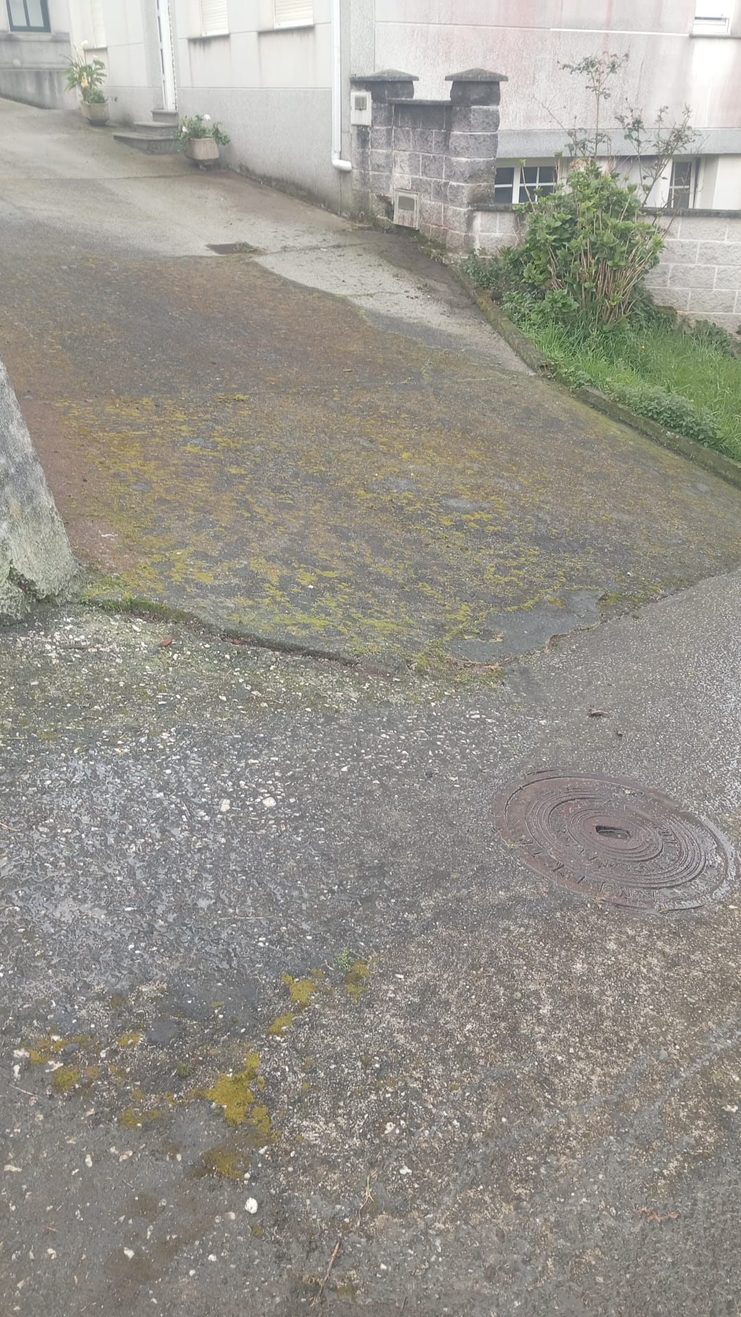 FOTO 4 Cariño – El Concello de Cariño responde a las demandas vecinales realizando obras de mantenimiento y estrenando nueva infraestructura portuaria