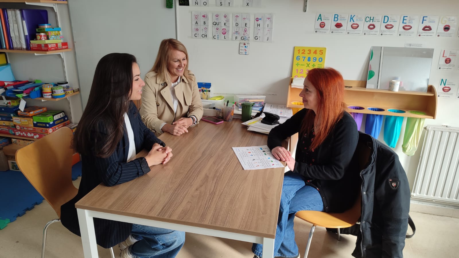 SELENE E LOLI COA PSICÓLOGA AULA XXI (1)