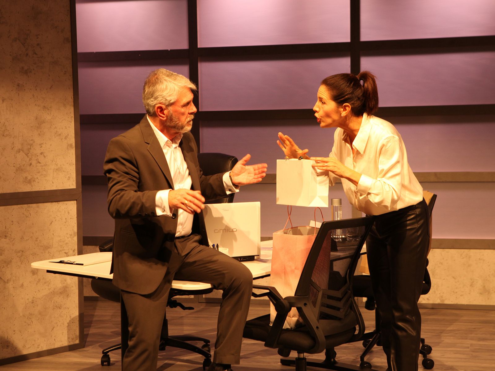 Testosterona, Malasombra Produccións