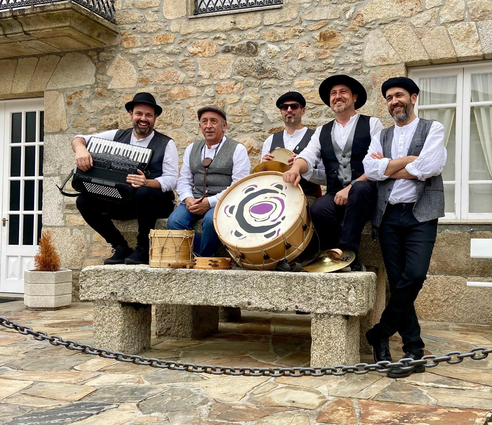 os cantaberneiros -facebook