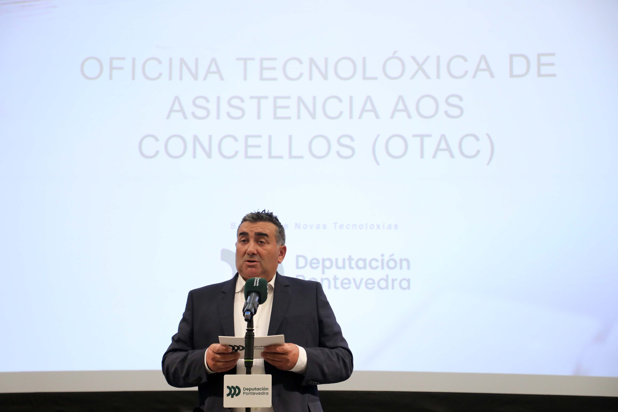 20250612_tecnolóxica_rafaestevez_02