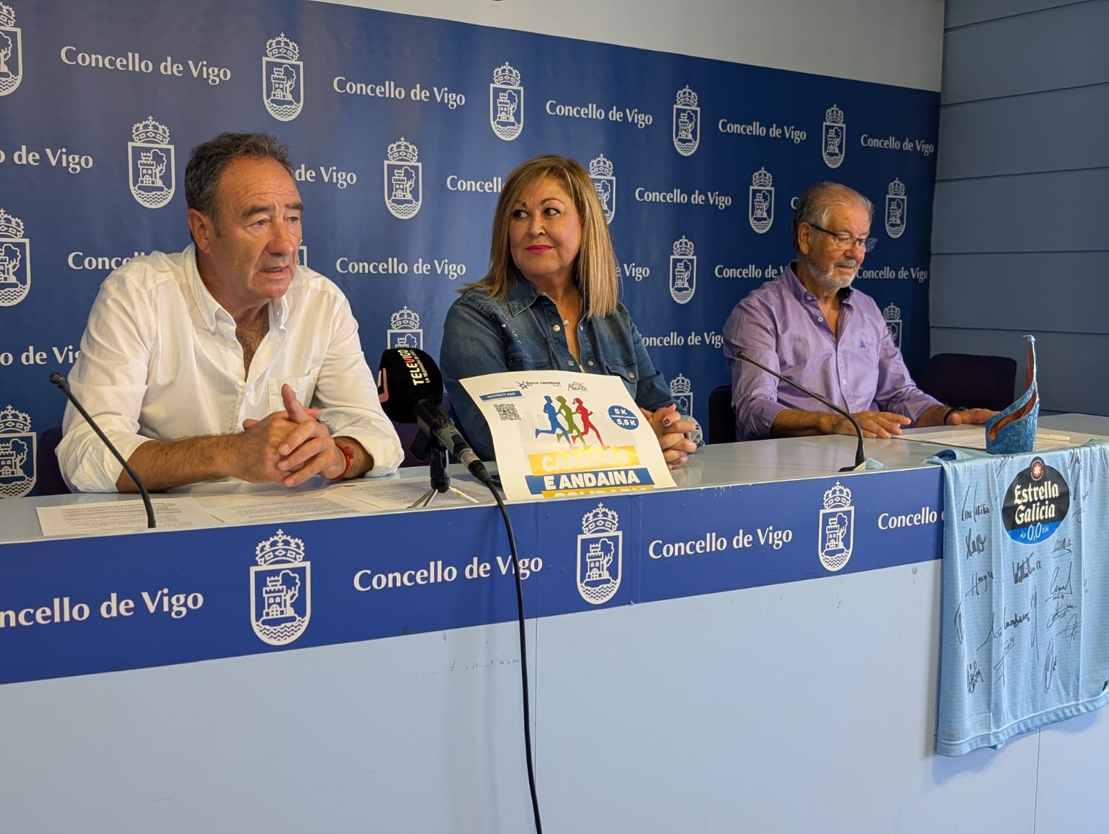 Luciano Fernández, Yolanda Aguiar e Jesús Vílchez (esq a der) 1