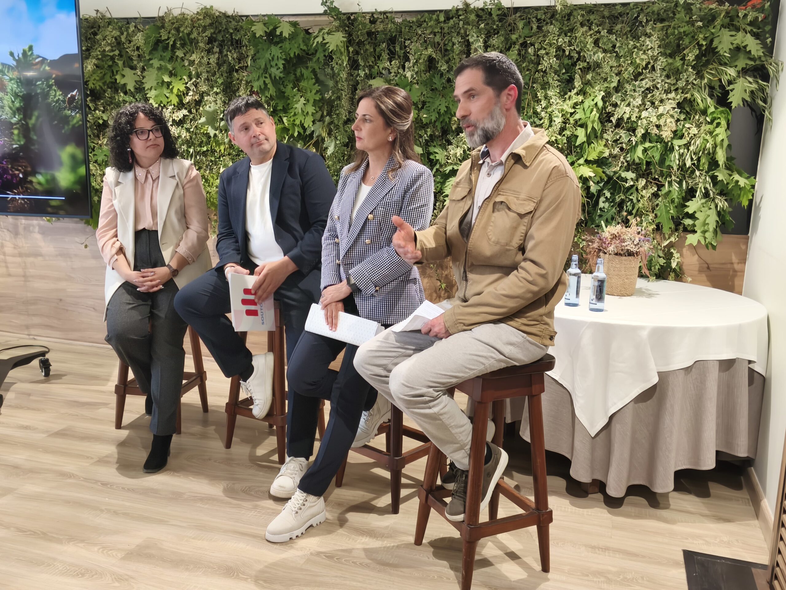 Silvia Cernandas_Manu Lourenzo_ Sandra González_Luciano Otero