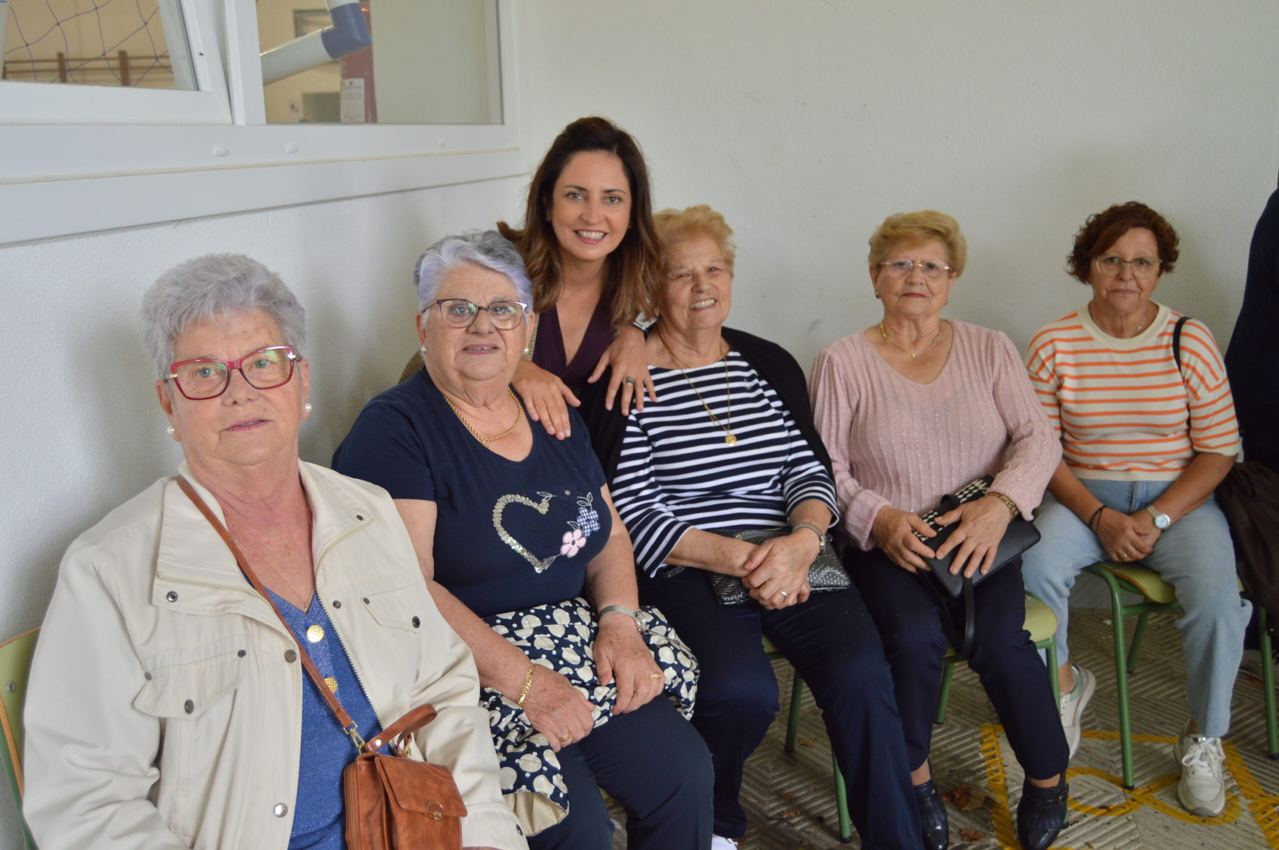 Tomiño derruba barreiras xeracionais ‘Atinando recordos’ 01