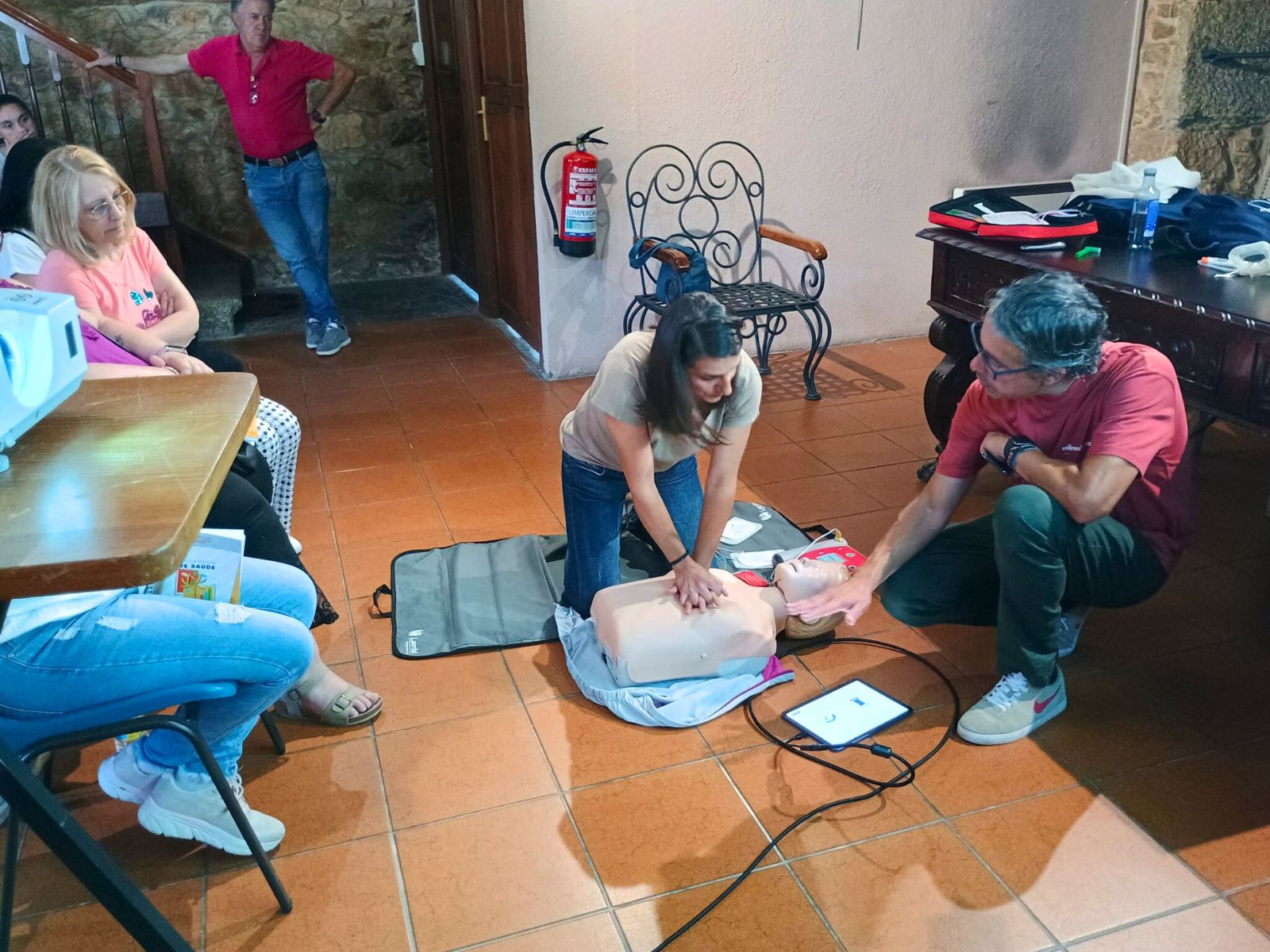 curso desfibrilador e primeiros auxilios