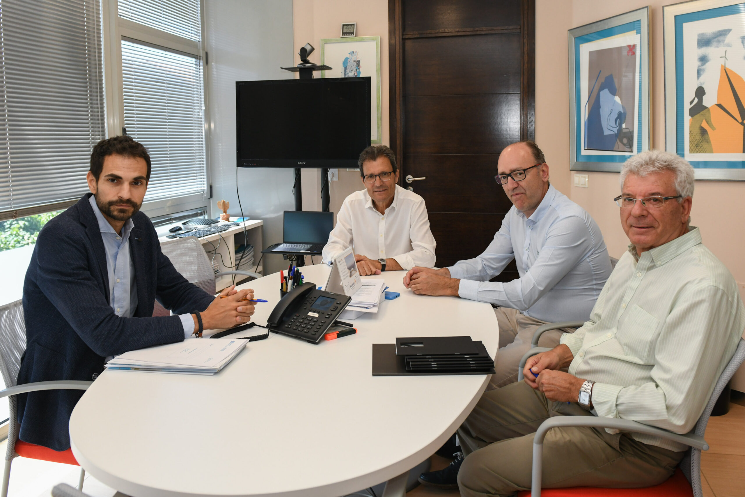 20250708 DXPEM ReuniónClústerPizarra_1