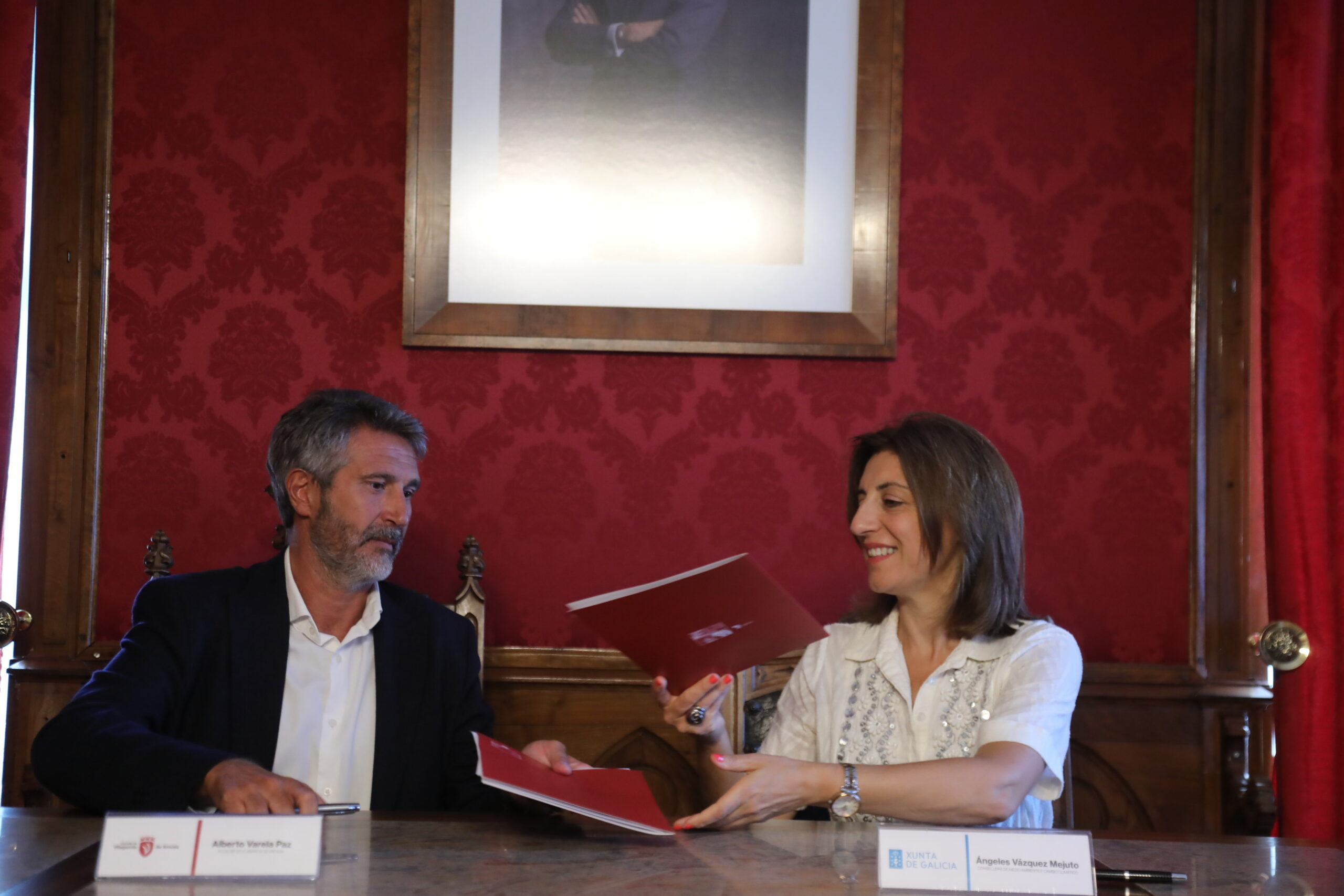 20250730 AVMSinaturaConvenioEDARVilagarcia