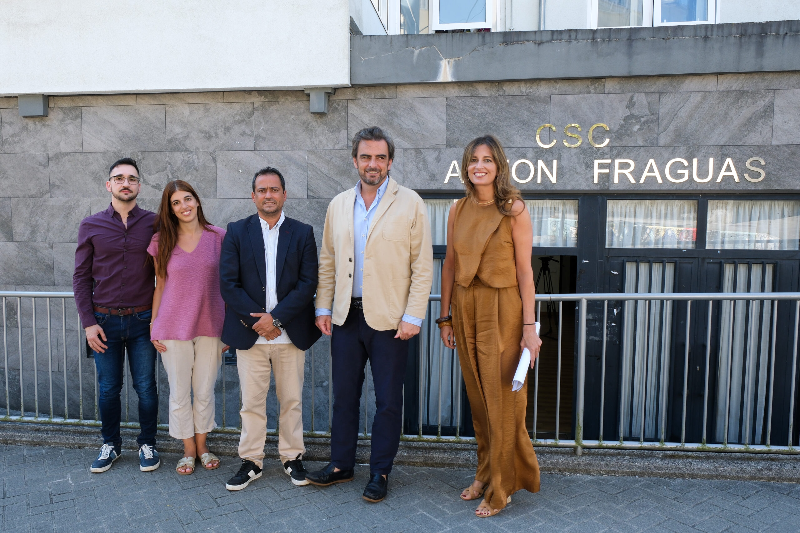 20250730VisitaAVAlvaroCunqueiroSantiago11