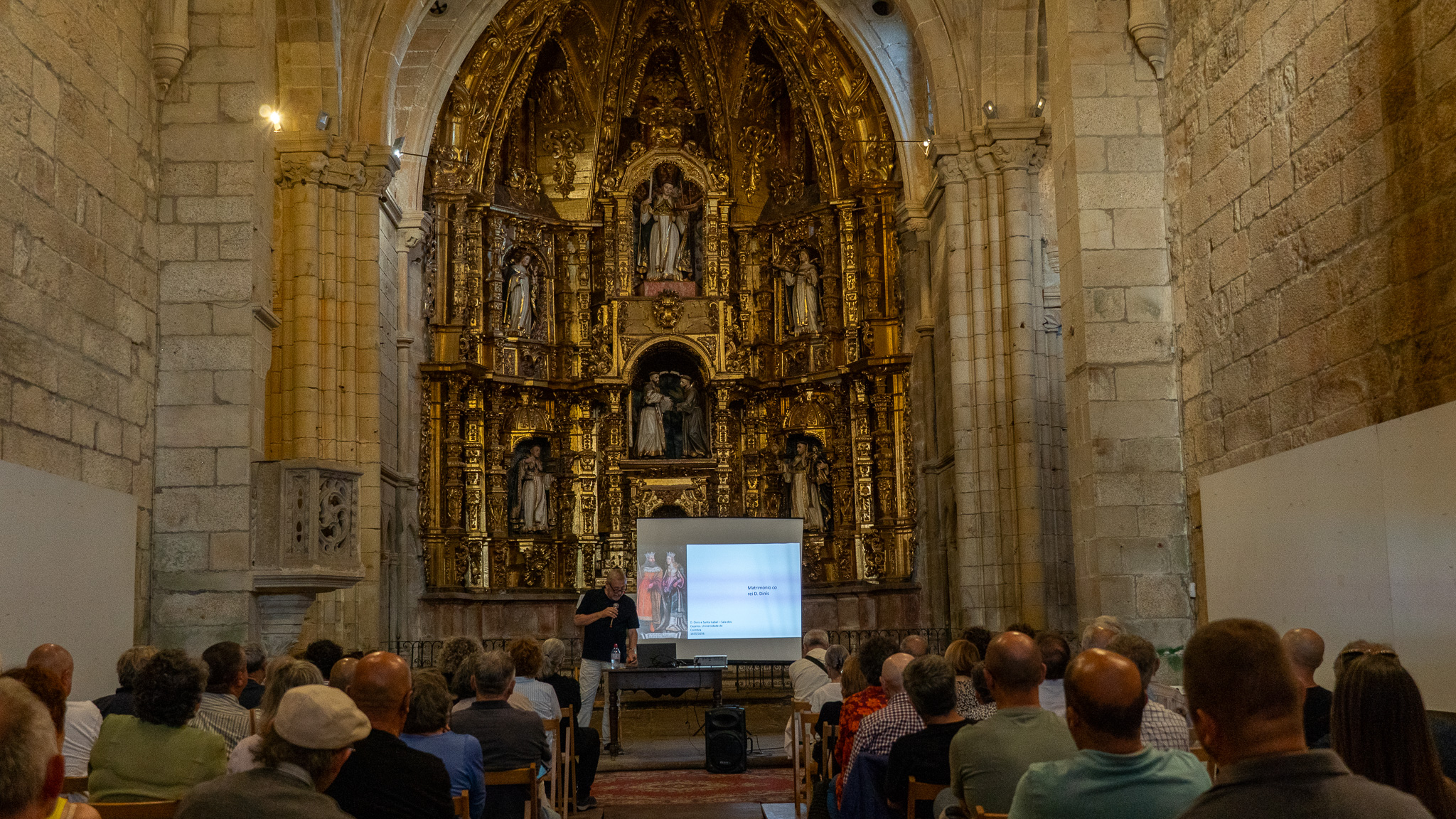 24072025 Conferencia 700 anos da peregrinación da Raíña Santa (1)