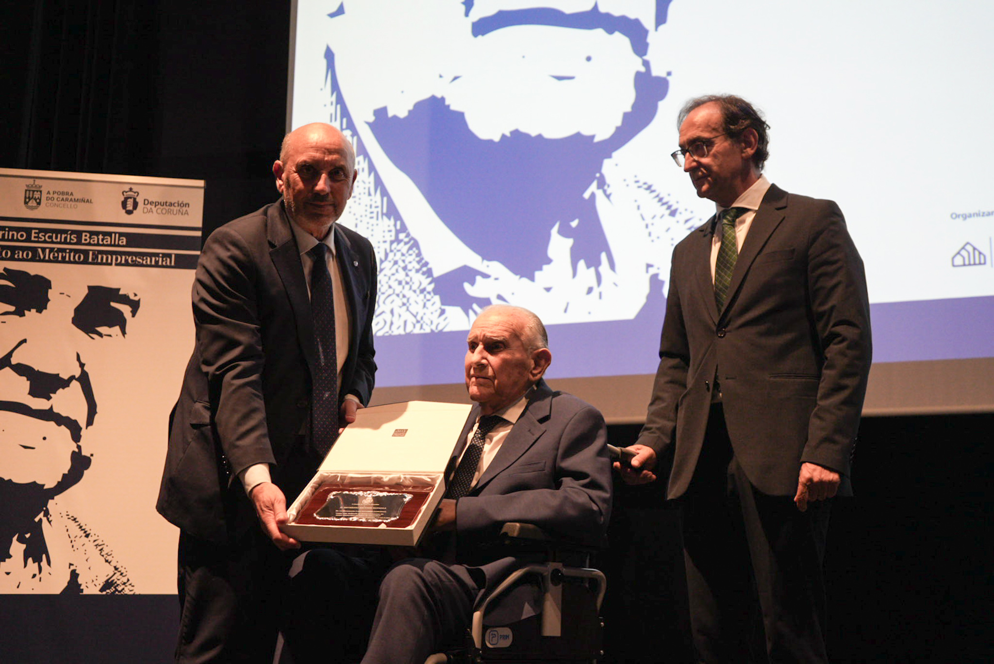 FOTO A POBRA- Homenaxe Severino Escuris Batalla