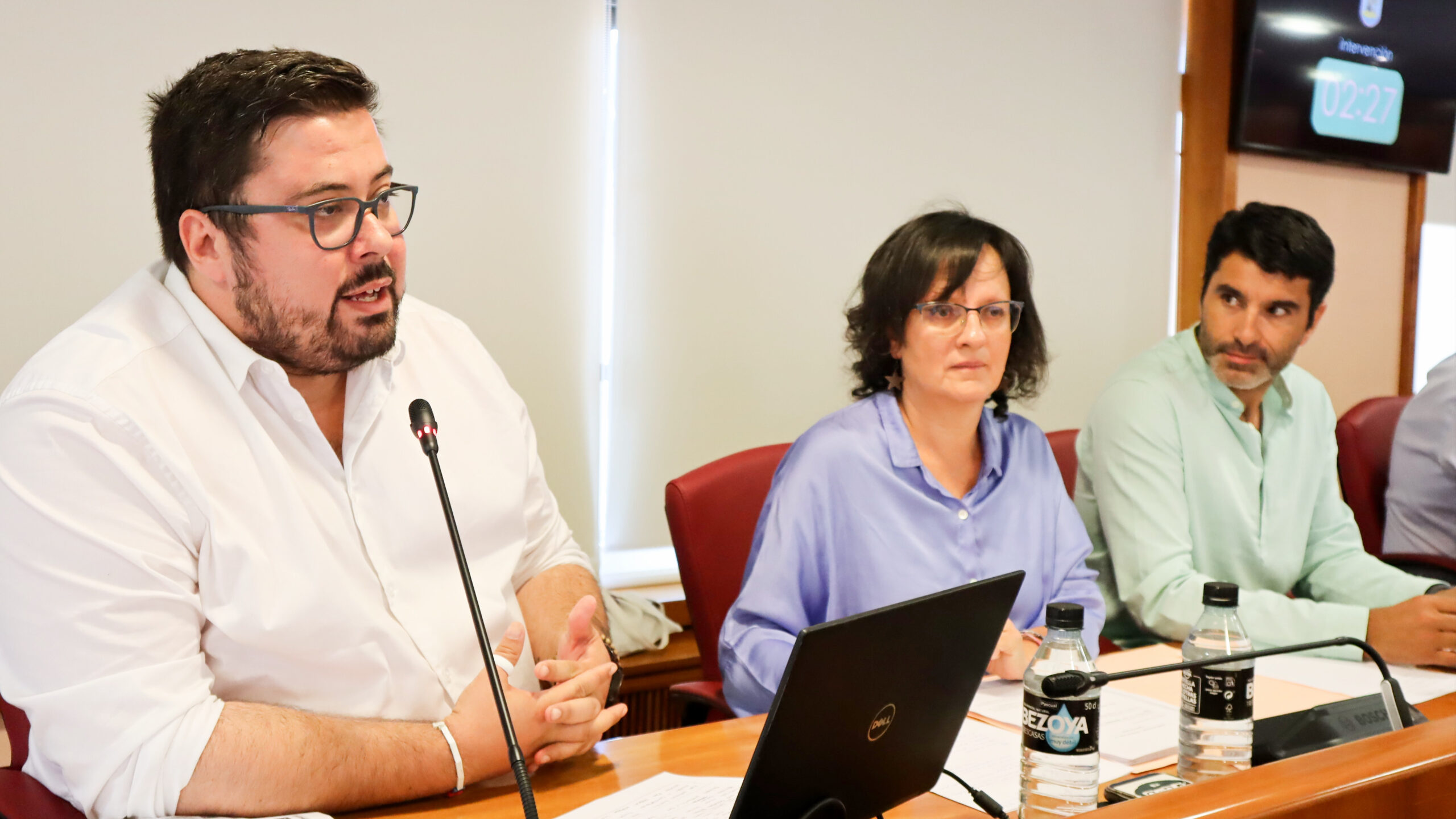 Foto_Xabier P. Igrexas (esq), Ana Martínez e Filipe Abalde no Pleno de Vigo_28_07_25