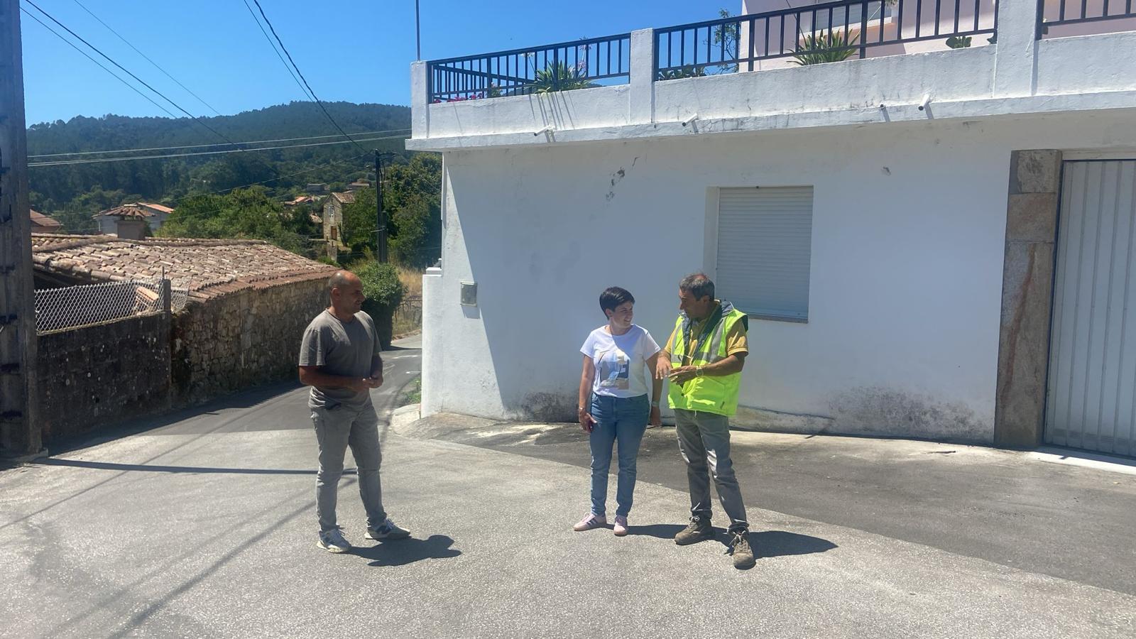 O Rosal acelera a mellora dos seus caminŽos con maģis de 35.000 metros cadrados asfaltados en dous anos (3)