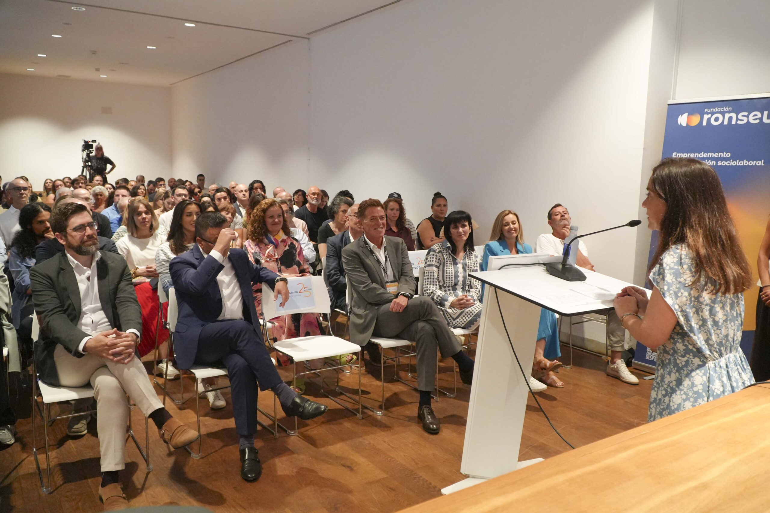 bcp_20250718_ALCALDESA_ANIVERSARIO_FUNDACION_RONSEL_005