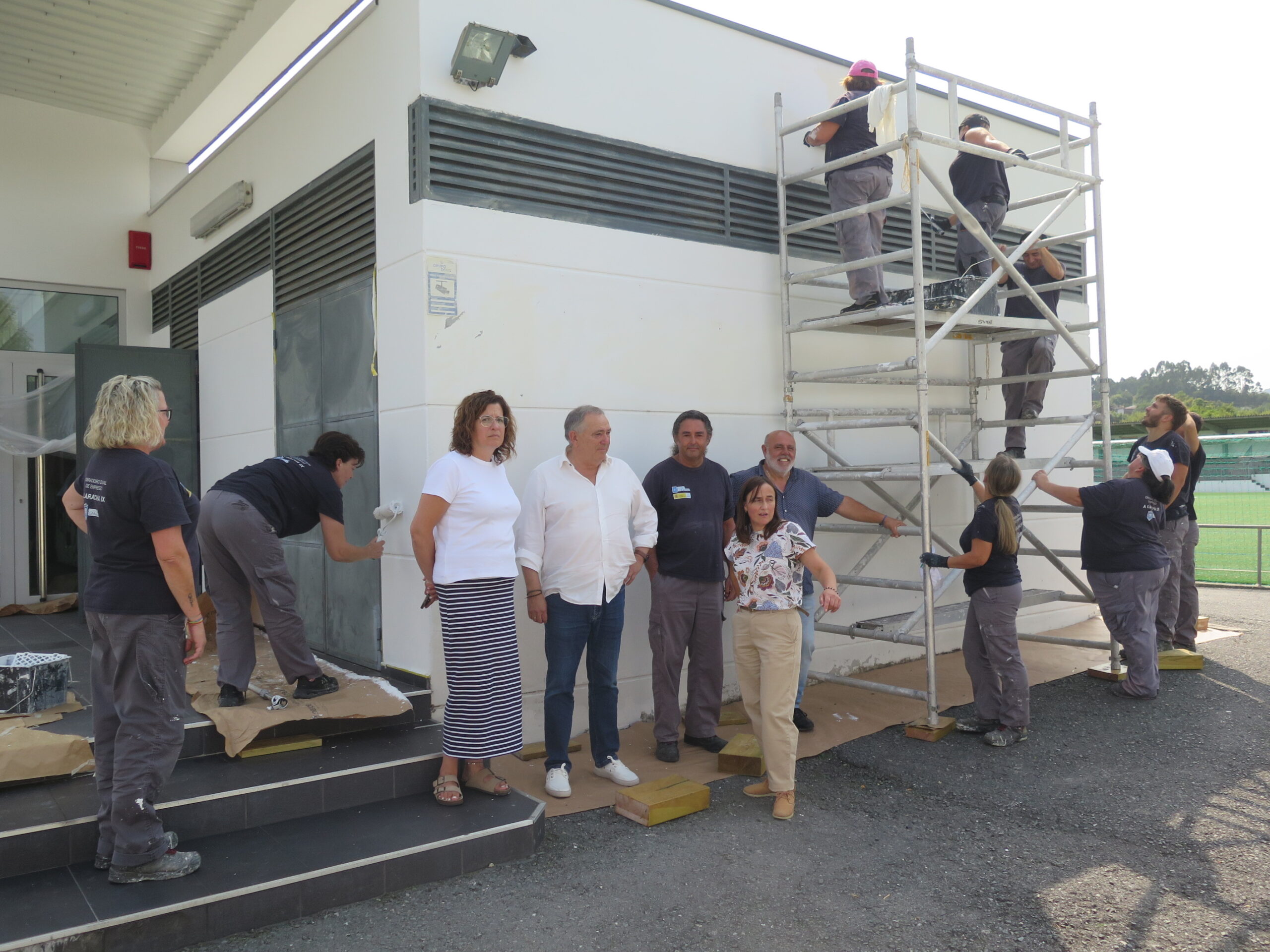 2025.08.14.- Obradoiro de emprego nos vestiarios do campo Municipal da Laracha