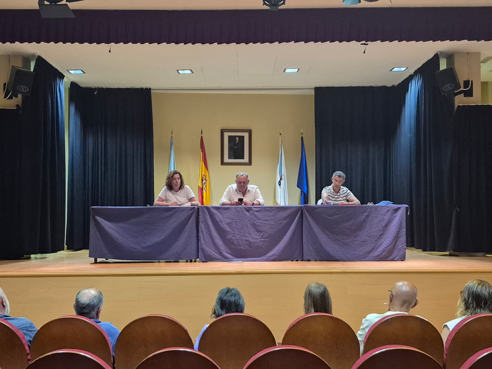 2025.08.21.- Reunión Comité Irmandamento