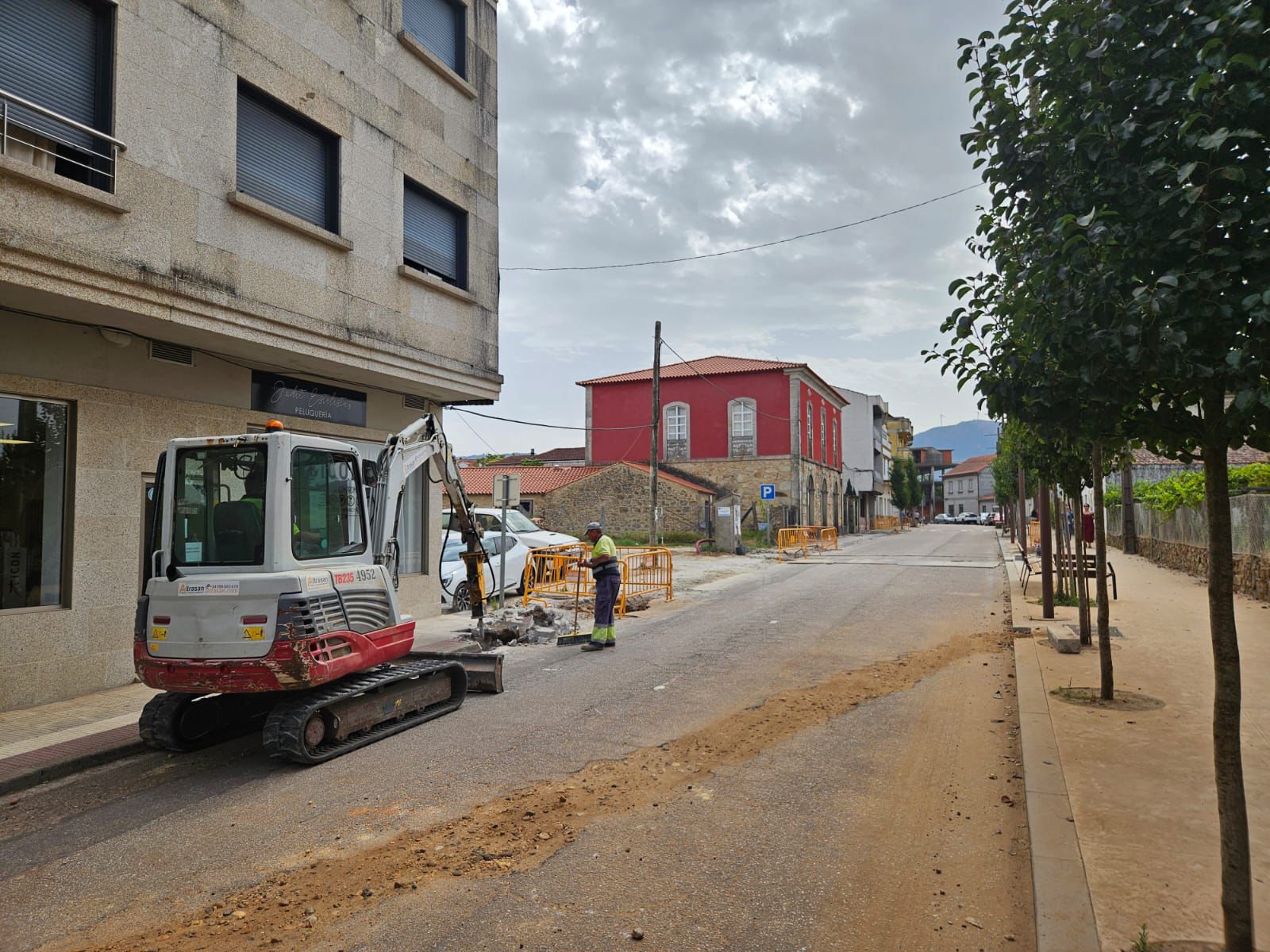 WhatsApp Image 2025-08-19 at 14.19.39 (1)