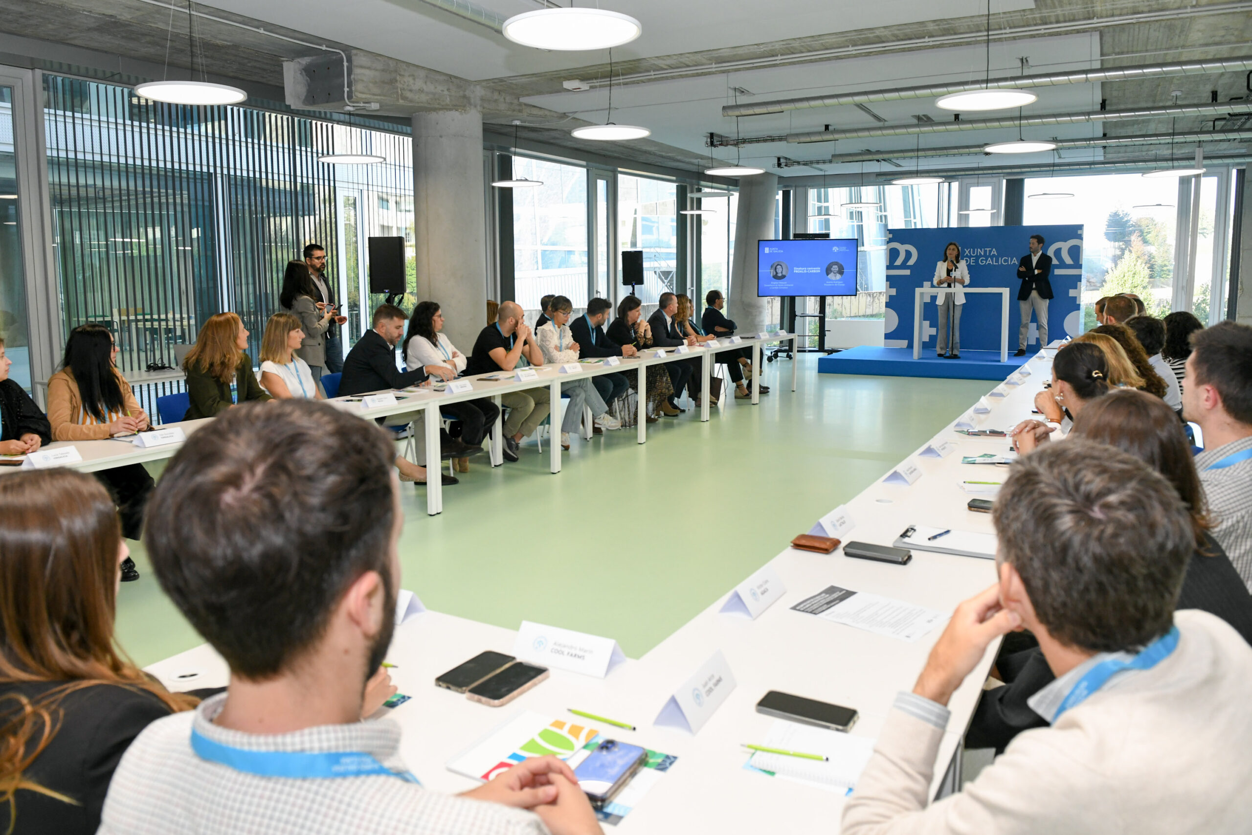 20250917 AVMFirmaClusaga3