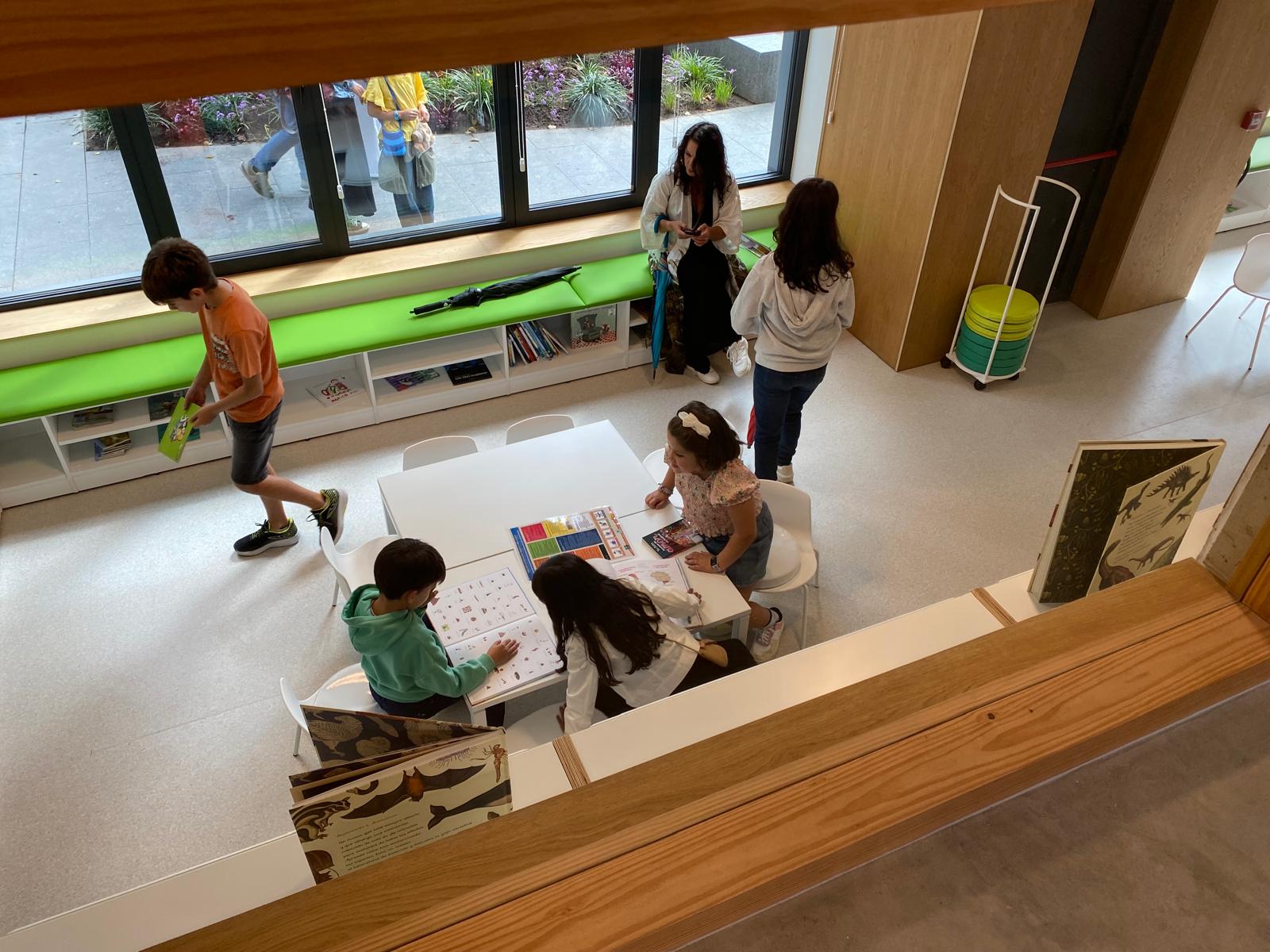 A veciñanza percorre o Espazo Isaura Gómez nas xornadas de portas abertas