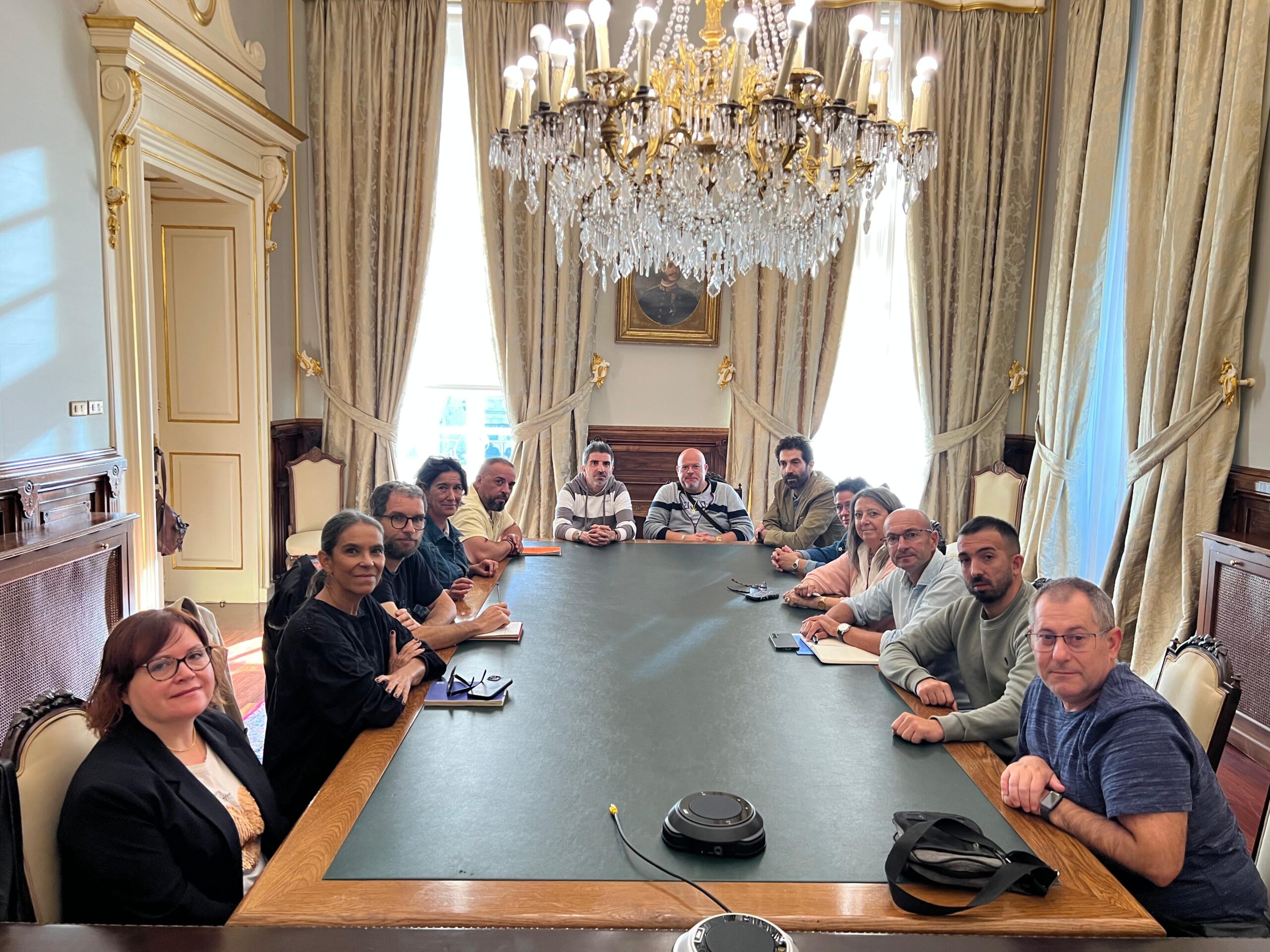 IMAXE – Reunión este xoves das concelleiras non adscritas coa representación sindical do transporte urbano