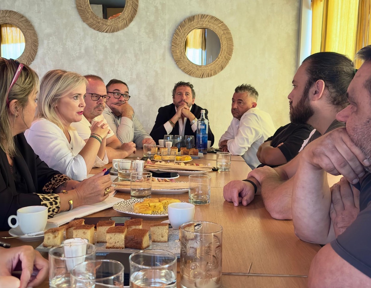 REUNIÓN HOSTELEROS 2