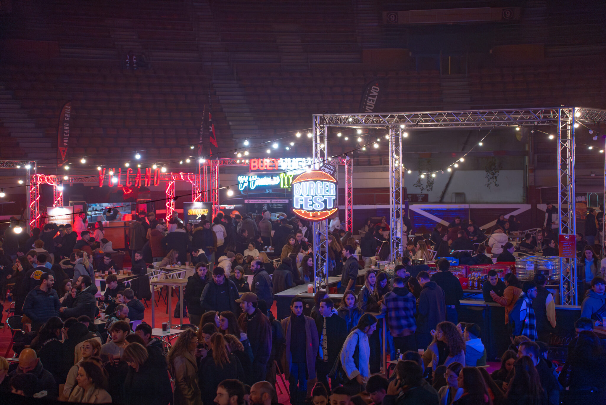 01_LaBurgerFest_Jueves_5-20-2048×1368