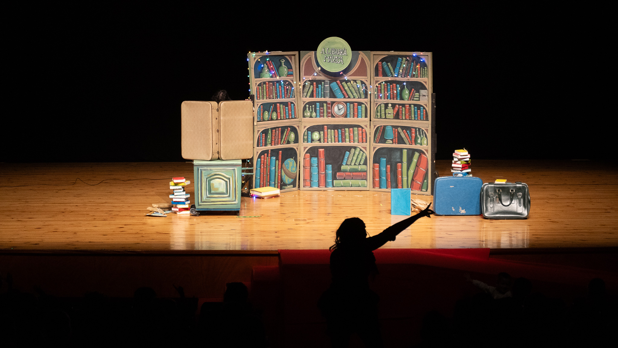 07102025 +Escénicas (2)