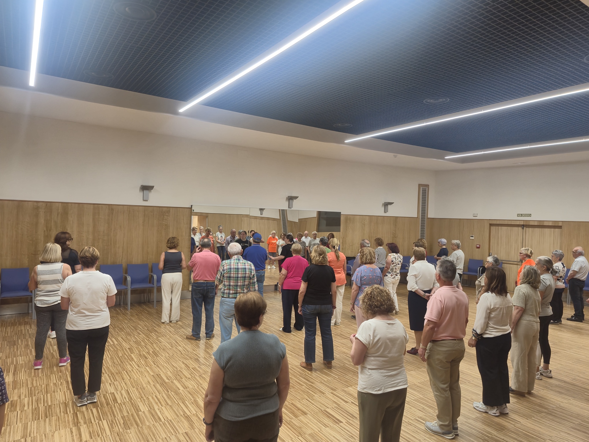 2025.10.02.- Bailes en liña