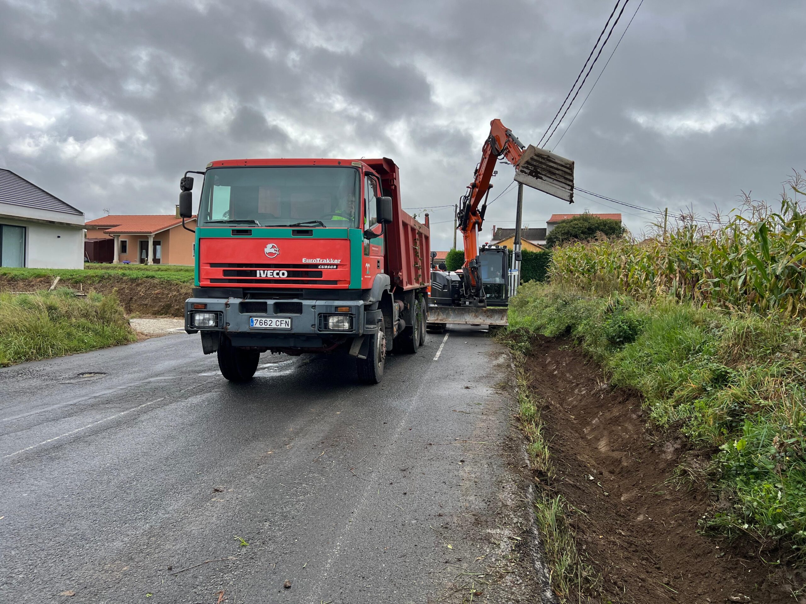 2025.10.22.- Obras no Cruceiro de Lestón