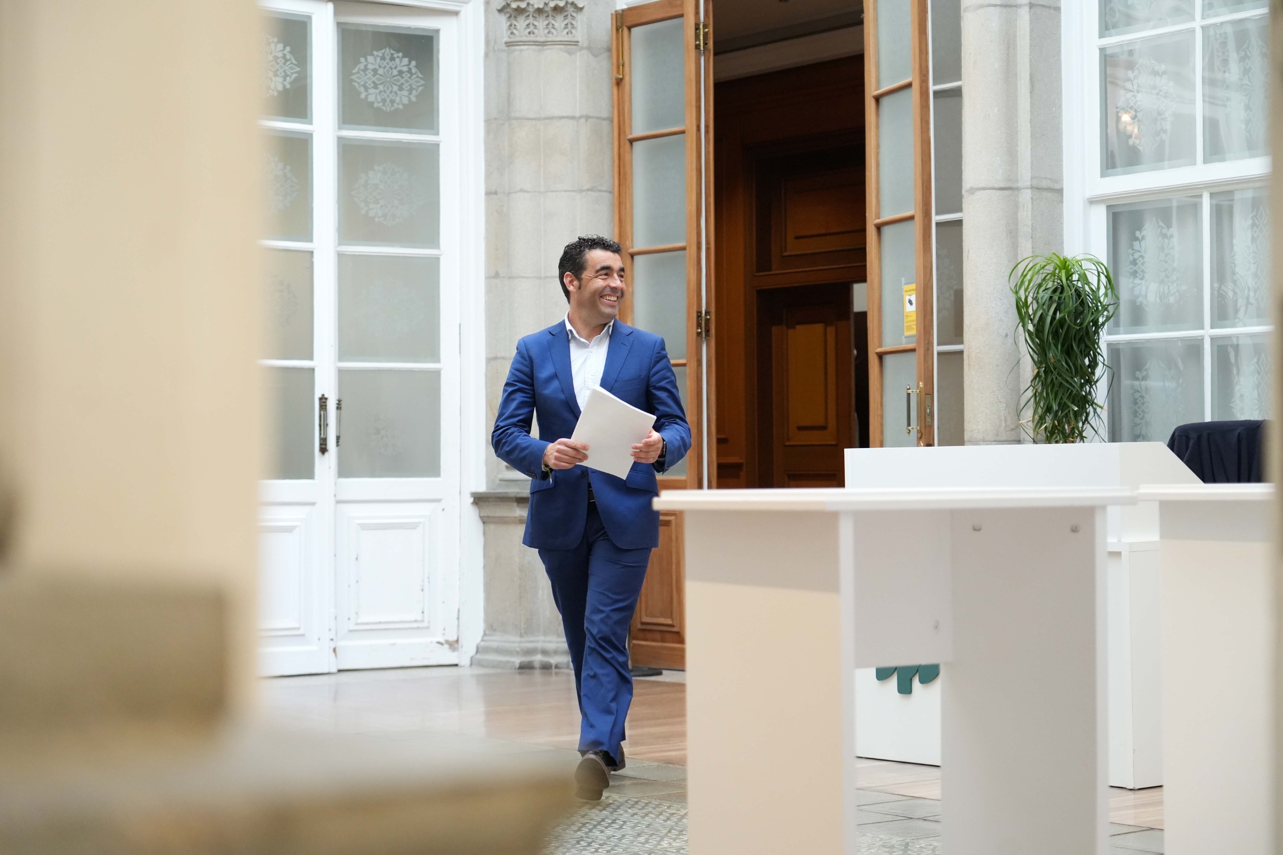 20250912_luislopez_roldadeprensa_rafaestevez1